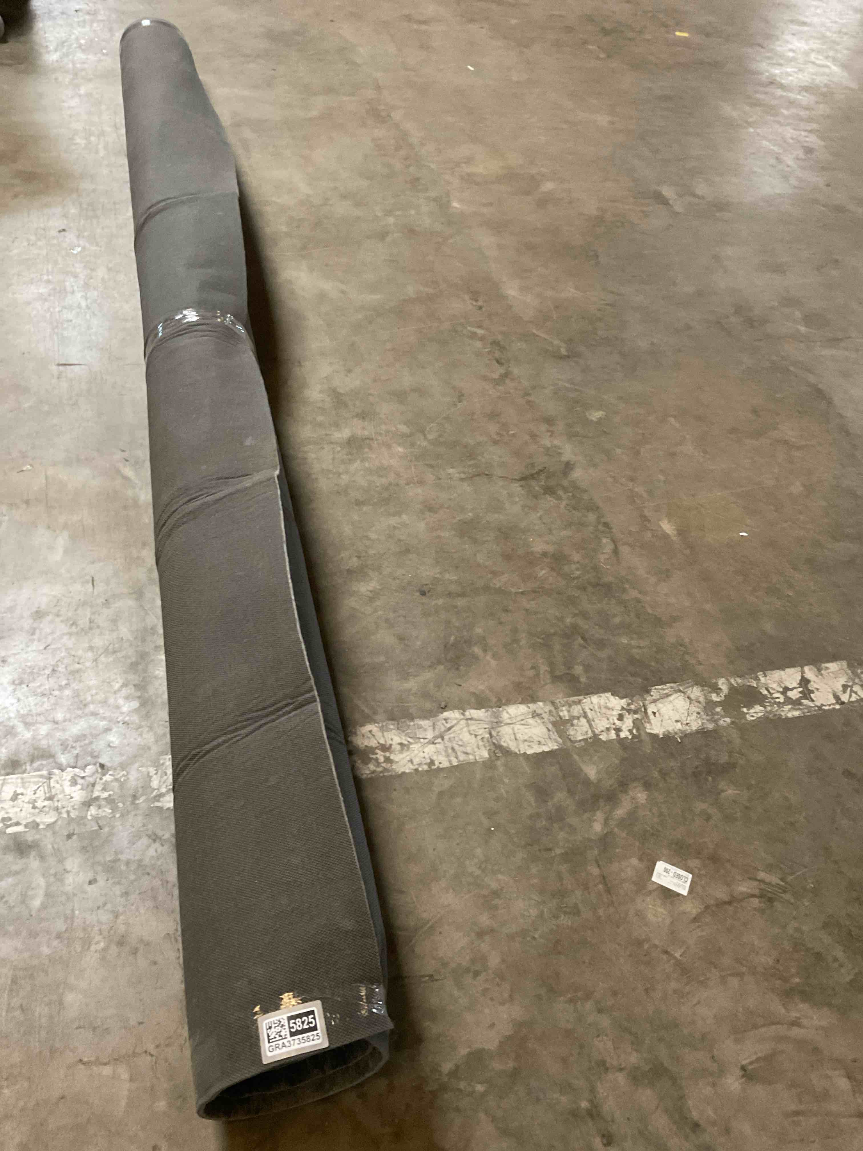 Condition photo showing Good Condition for grip cushion mat for area rugs