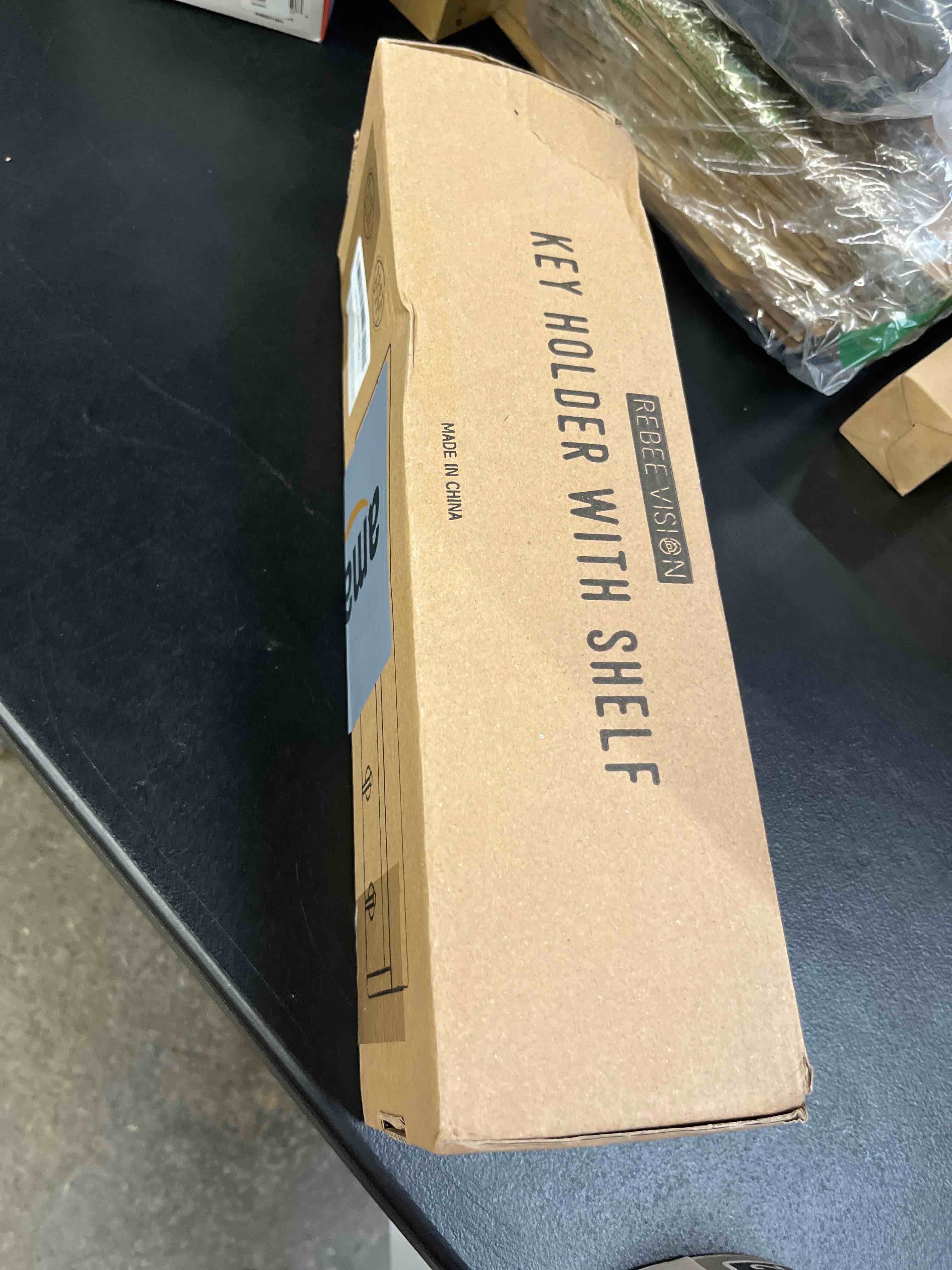 https://s3.amazonaws.com/lotting-images-prod/RustDustWanderlust/GRA4012032_1776261813377.jpeg
