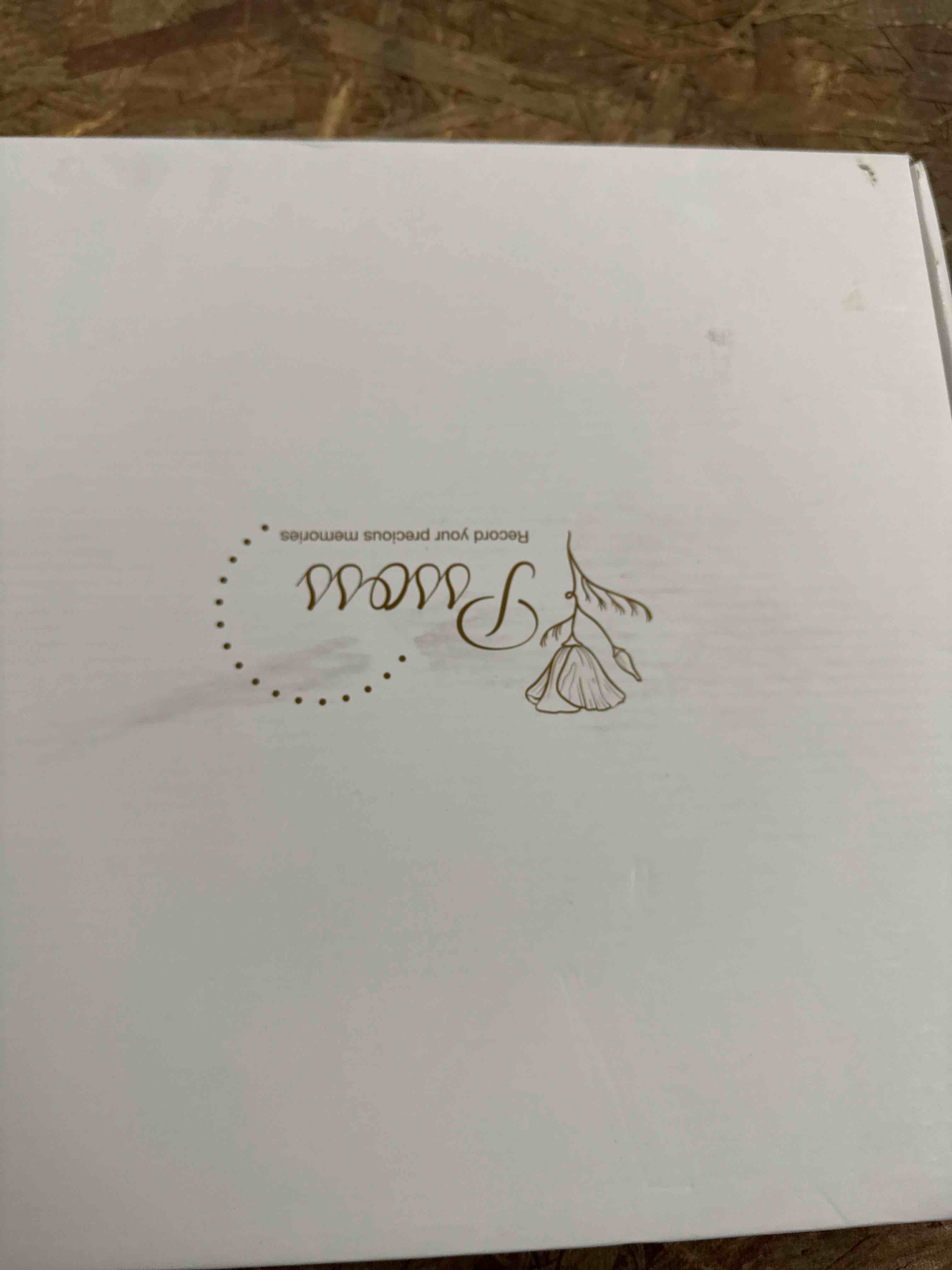 https://s3.amazonaws.com/lotting-images-prod/RustDustWanderlust/GRA4012544_1776264474817.jpeg