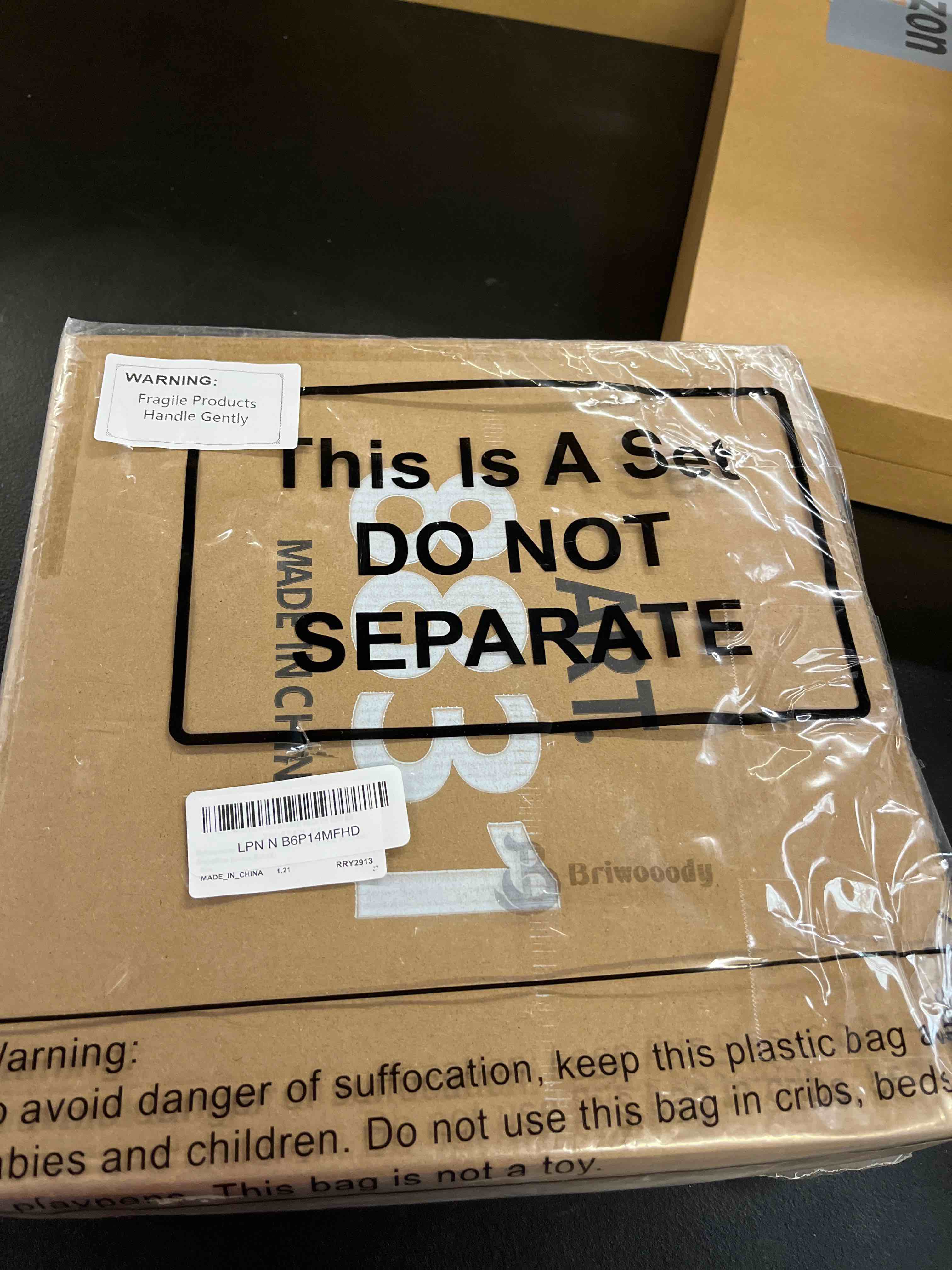 https://s3.amazonaws.com/lotting-images-prod/RustDustWanderlust/GRA4012754_1776275007479.jpeg