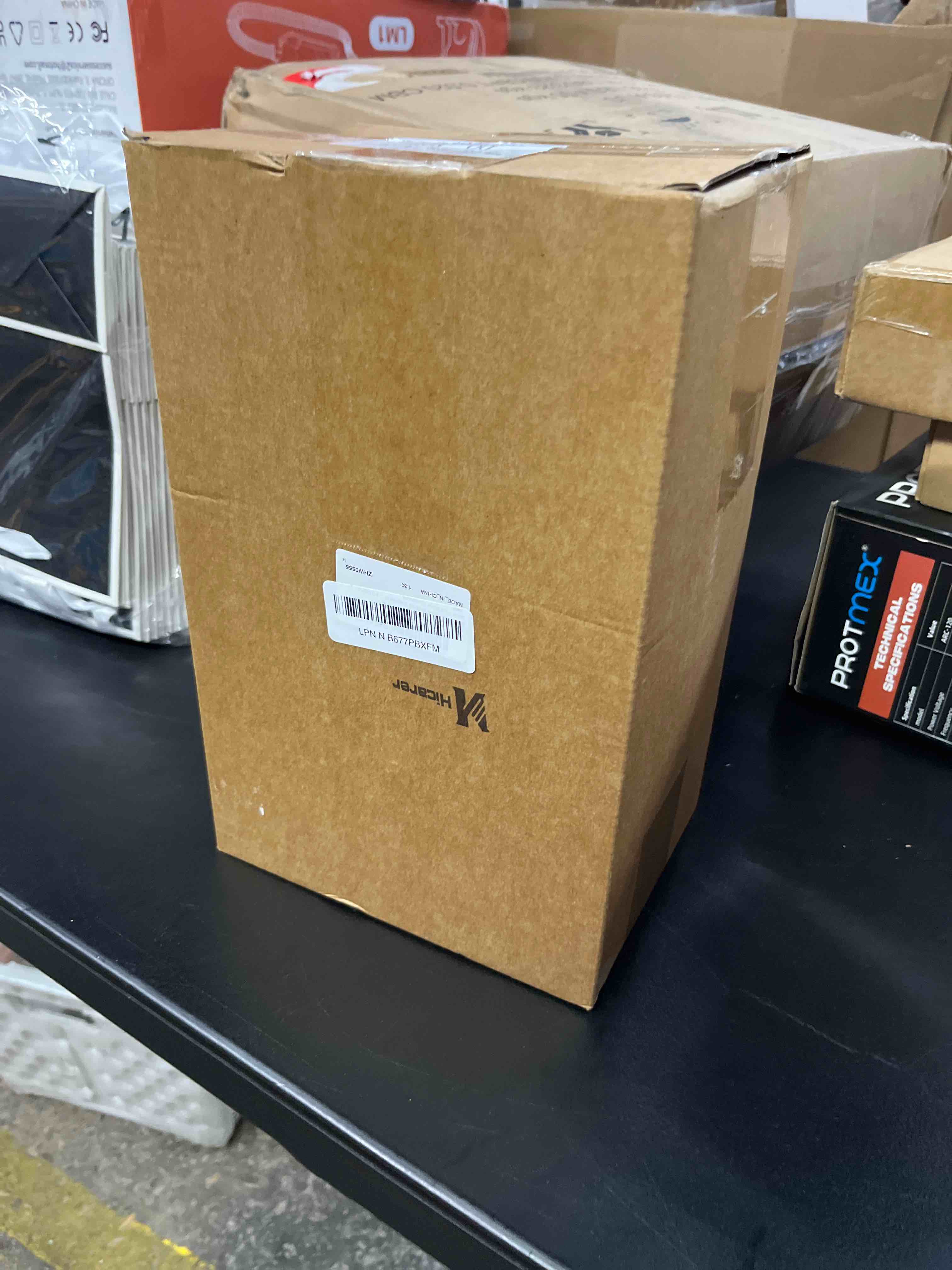 https://s3.amazonaws.com/lotting-images-prod/RustDustWanderlust/GRA4013061_1776275931295.jpeg