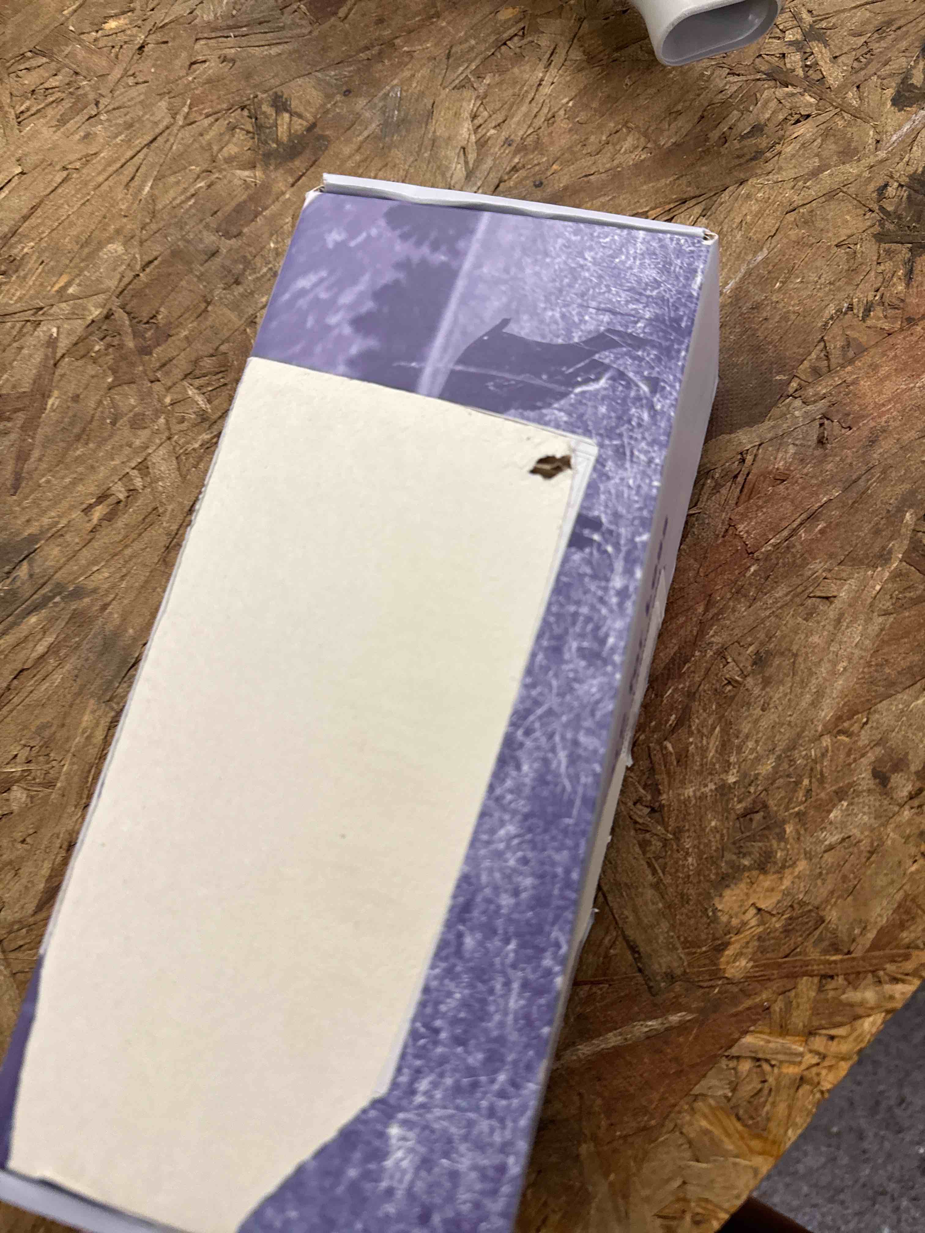 https://s3.amazonaws.com/lotting-images-prod/RustDustWanderlust/GRA4013138_1776275699607.jpeg