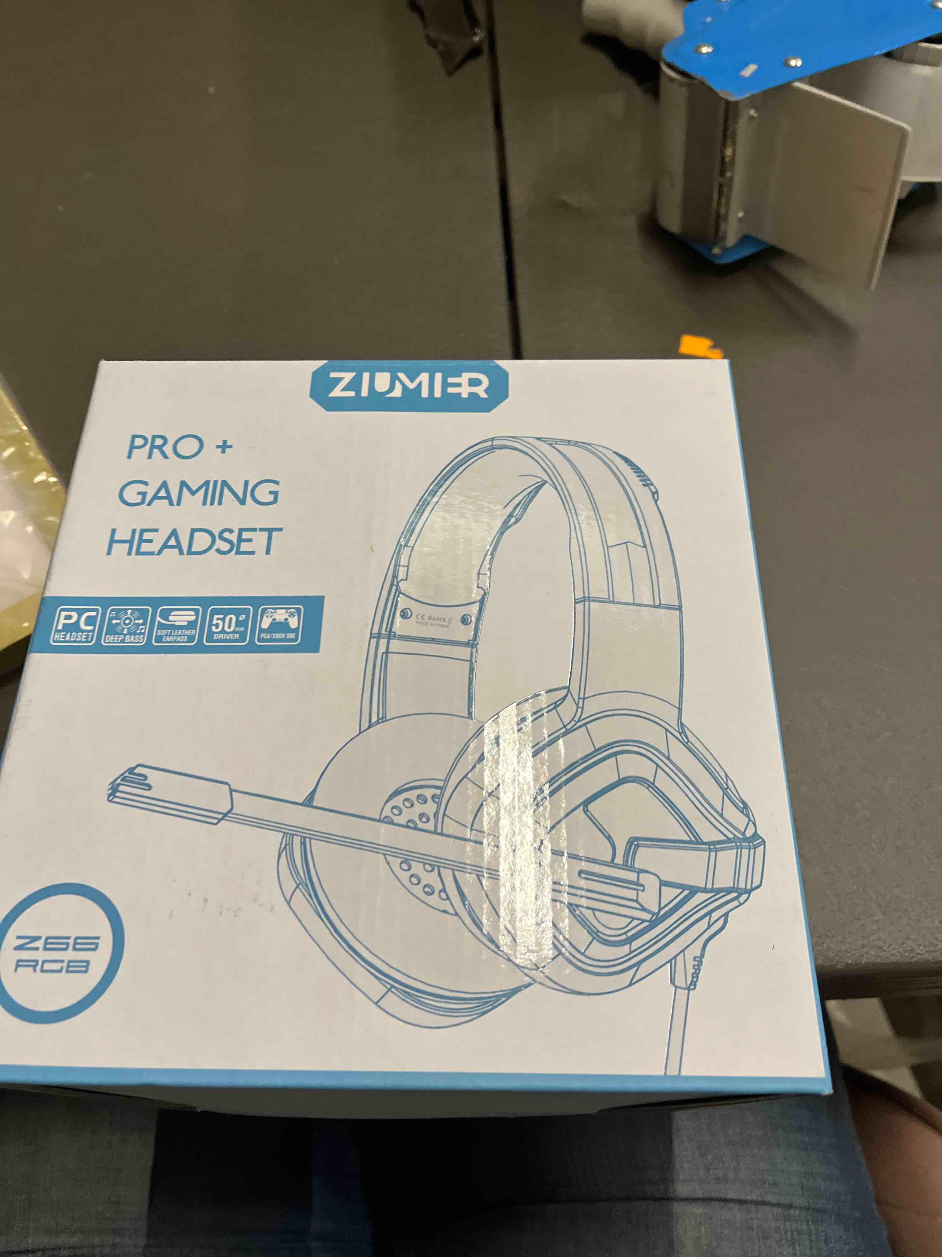 Condition photo showing Good Condition for ZIUMIER Z66 Gaming Headset for PS4, PS5, Xbox One, PC, Wired Over Ear Headphone with Noise Isolation Microphone, LED RGB Light,Surround Sound for Laptop Computer, Green