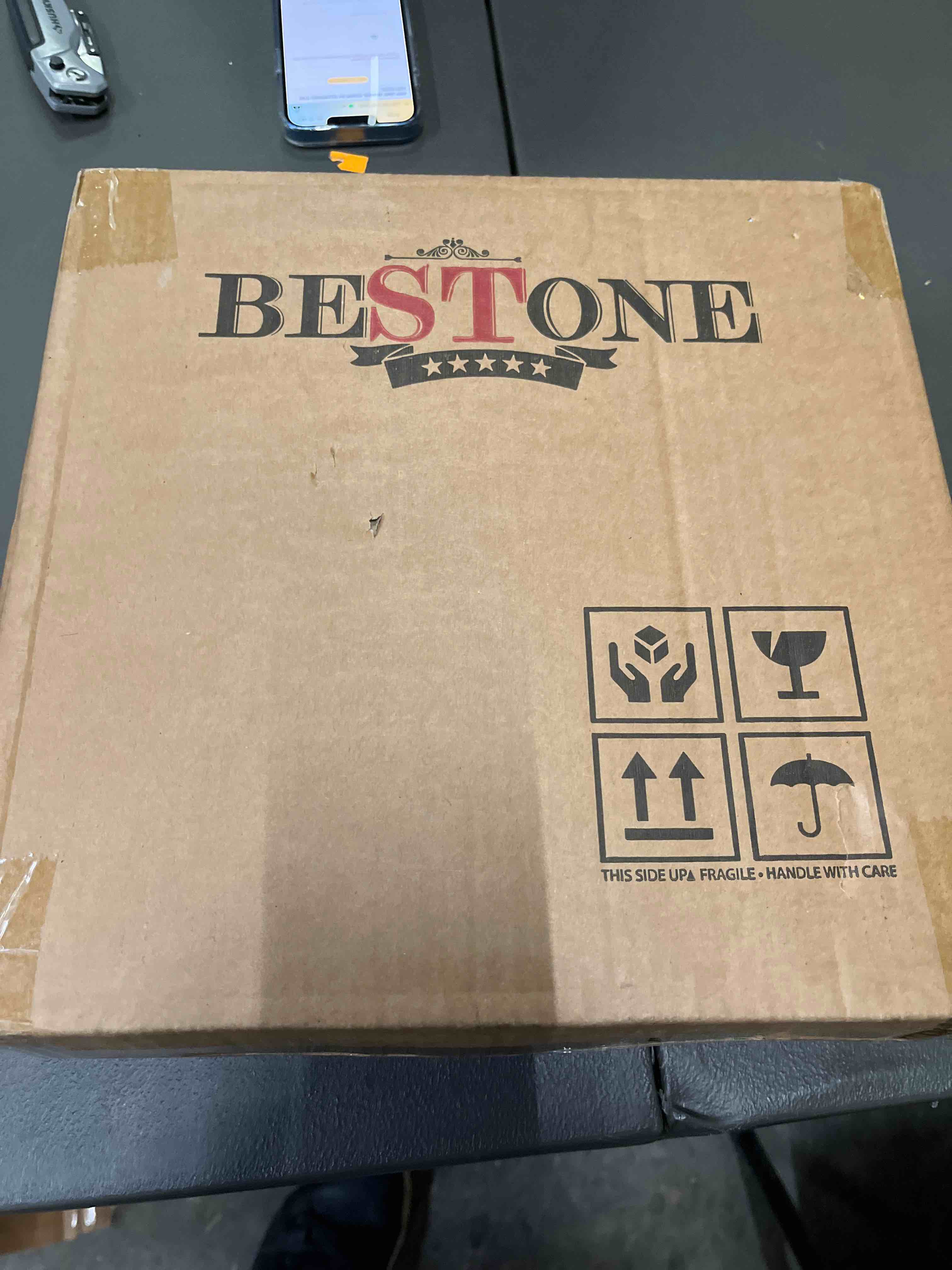 Condition photo showing Good Condition for bestone Dinner Plates, 10.5 Inch Plates Set of 6, Porcelain Round Dessert Salad Dinner Plates, Serving Dishes for Kitchen, Dishwasher, Microwave, Freezer, Oven Safe, Marble Blue grey and blue 10.5 inch