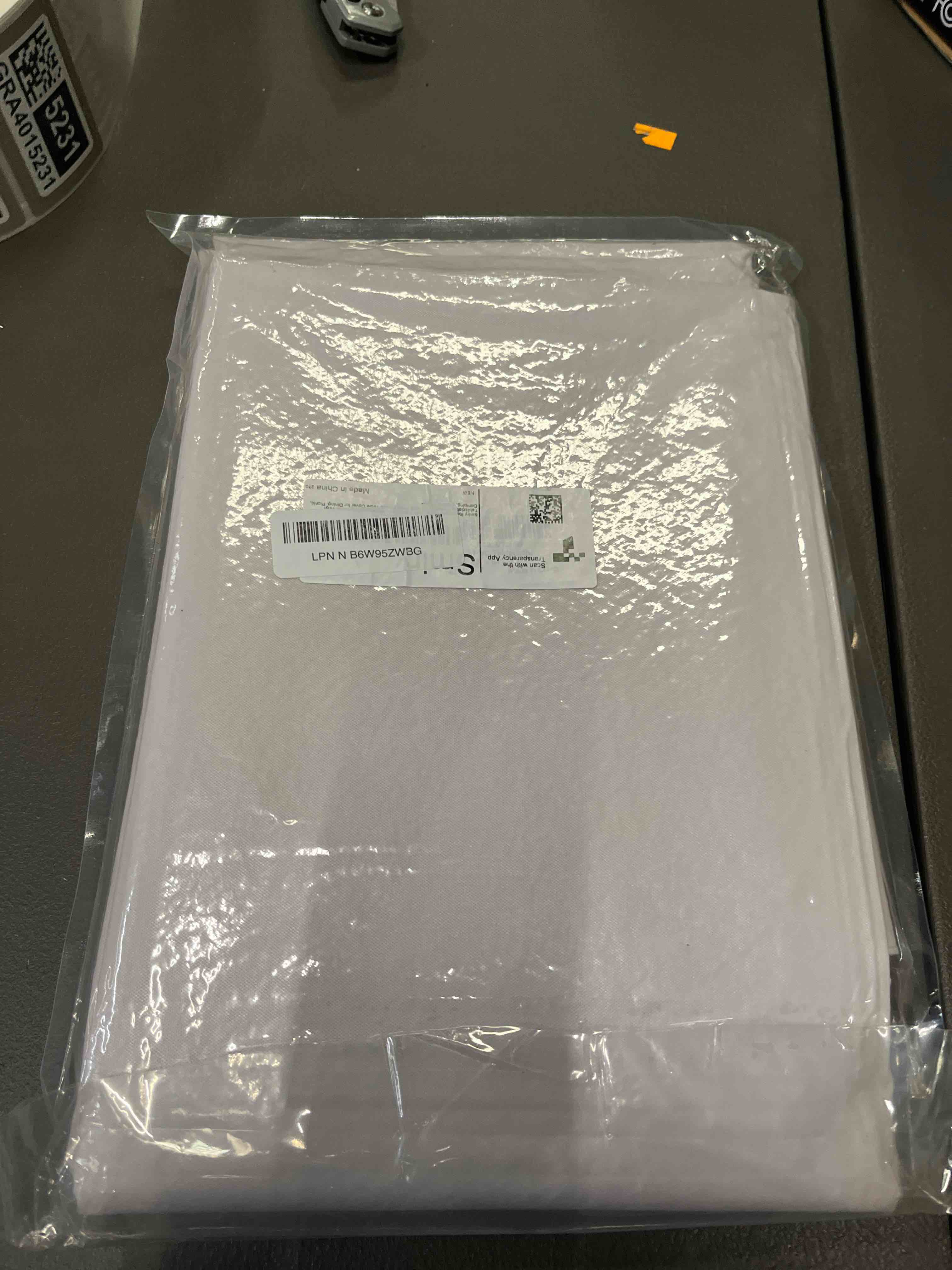 Condition photo showing Good Condition for Smiry Rectangle Table Cloth 60x84 Inch, Waterproof Wipeable Vinyl Tablecloths Protector, Oil Spill Proof Plastic Table Cover for Dining, Picnic, Camping, Outdoor, White 84" x 60" (Rectangular) White