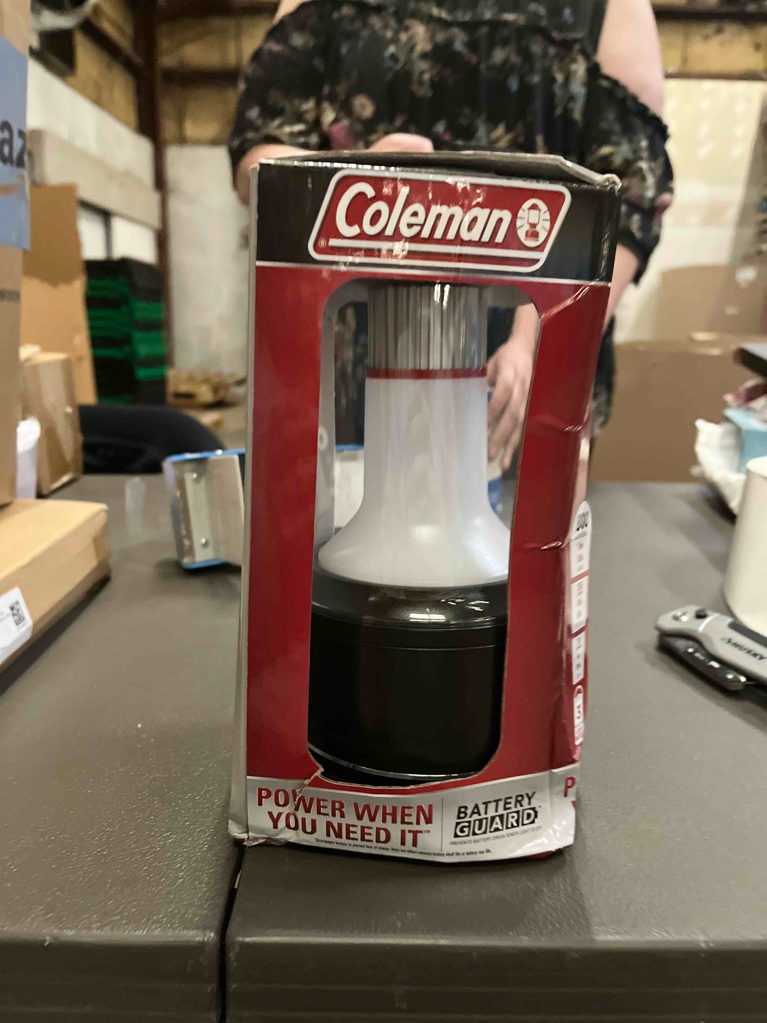 Condition photo showing Good Condition for Coleman Lantern 800L BATTERYGUARD Black C002