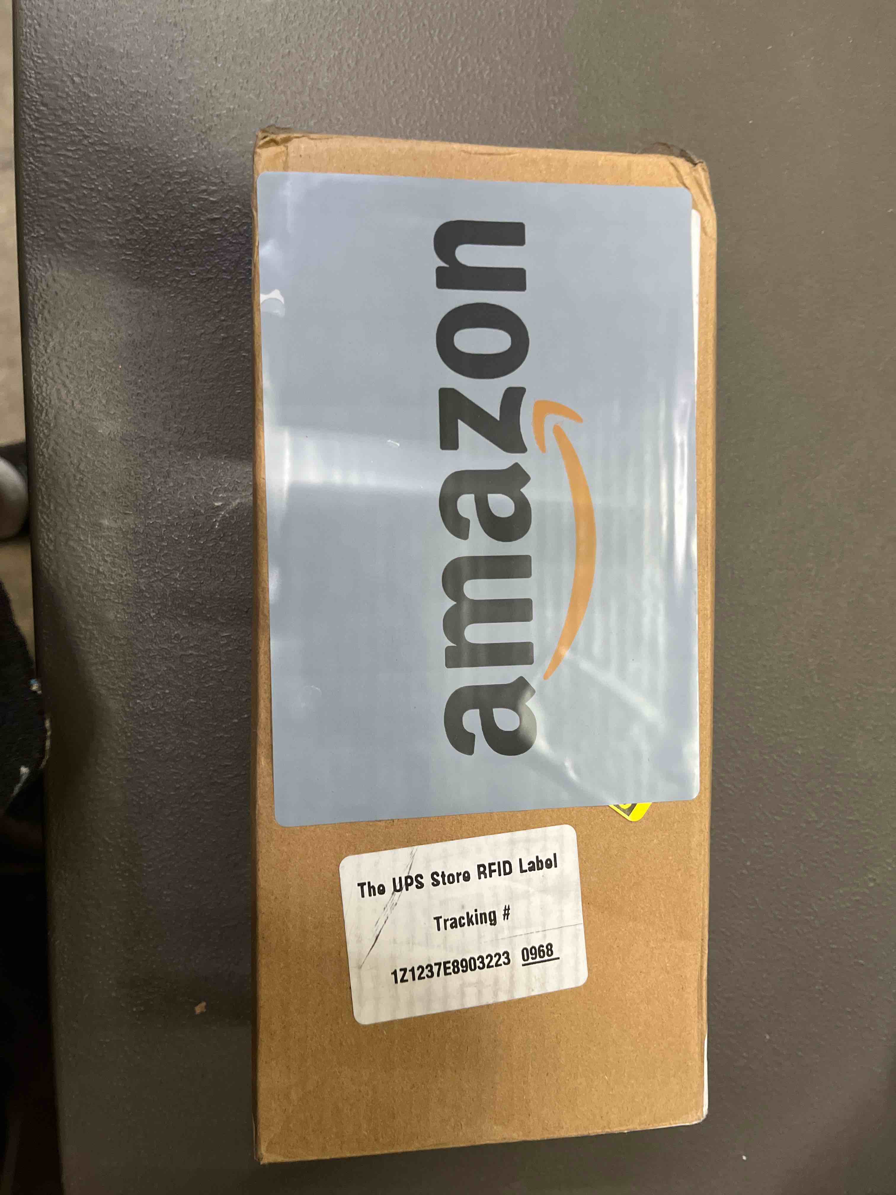 Condition photo showing Good Condition for Olive Oil Dispenser Bottle, 2 Pcs Glass Olive Oil Dispenser and Vinegar Dispenser Set with 2 Stainless Steel Pourers, 4 Labels,1 Brush and 1 Funnel Oil Bottles for Kitchen (500ml) 2 Pcs Clear