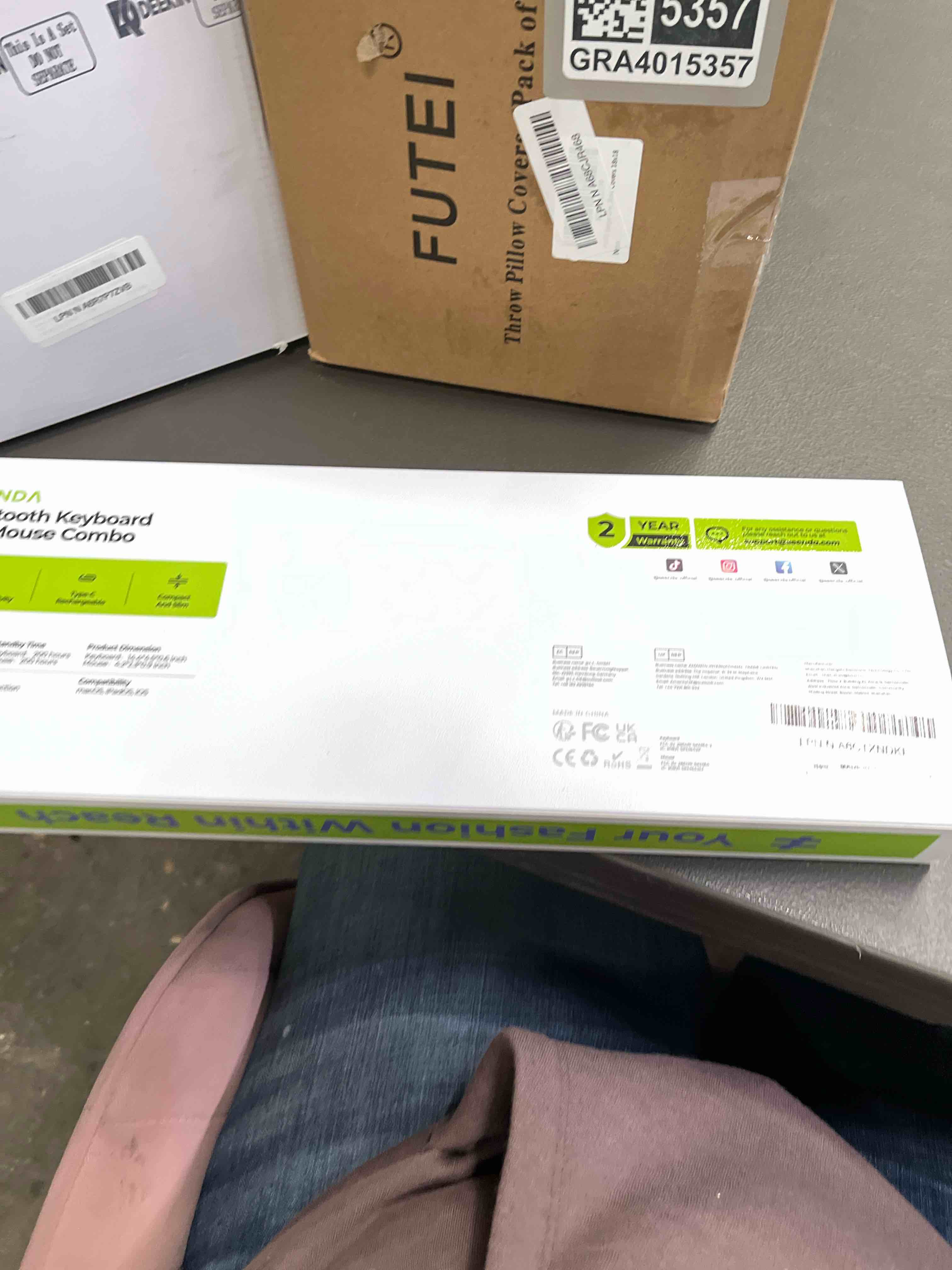 Condition photo showing Good Condition for seenda Bluetooth Keyboard and Mouse Combo for Mac, SKM64-2 Rechargeable Slim Wireless Keyboard Mouse Compact, 3 Multi-Device Connection, Compatible for Mac, MacBook Pro/Air, iPad, iPhone, Black Gray