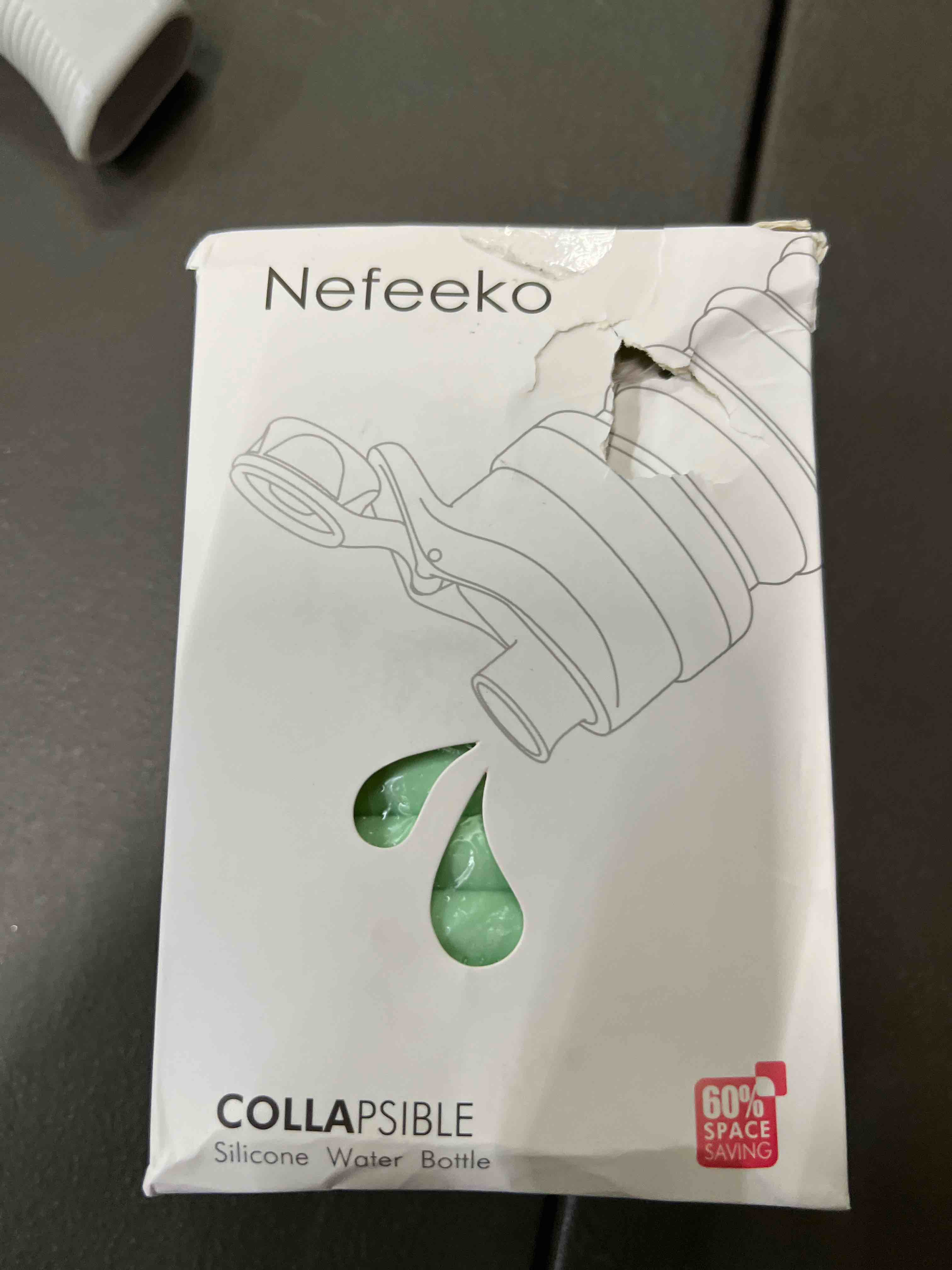 Condition photo showing Good Condition for Nefeeko Collapsible Water Bottle, 26oz Silicone Foldable Water Bottles Leakproof BPA Free Travel Water Bottles with Carabiner, Portable Sport Water Bottles for Camping,Hiking Outdoor Indoor Sport