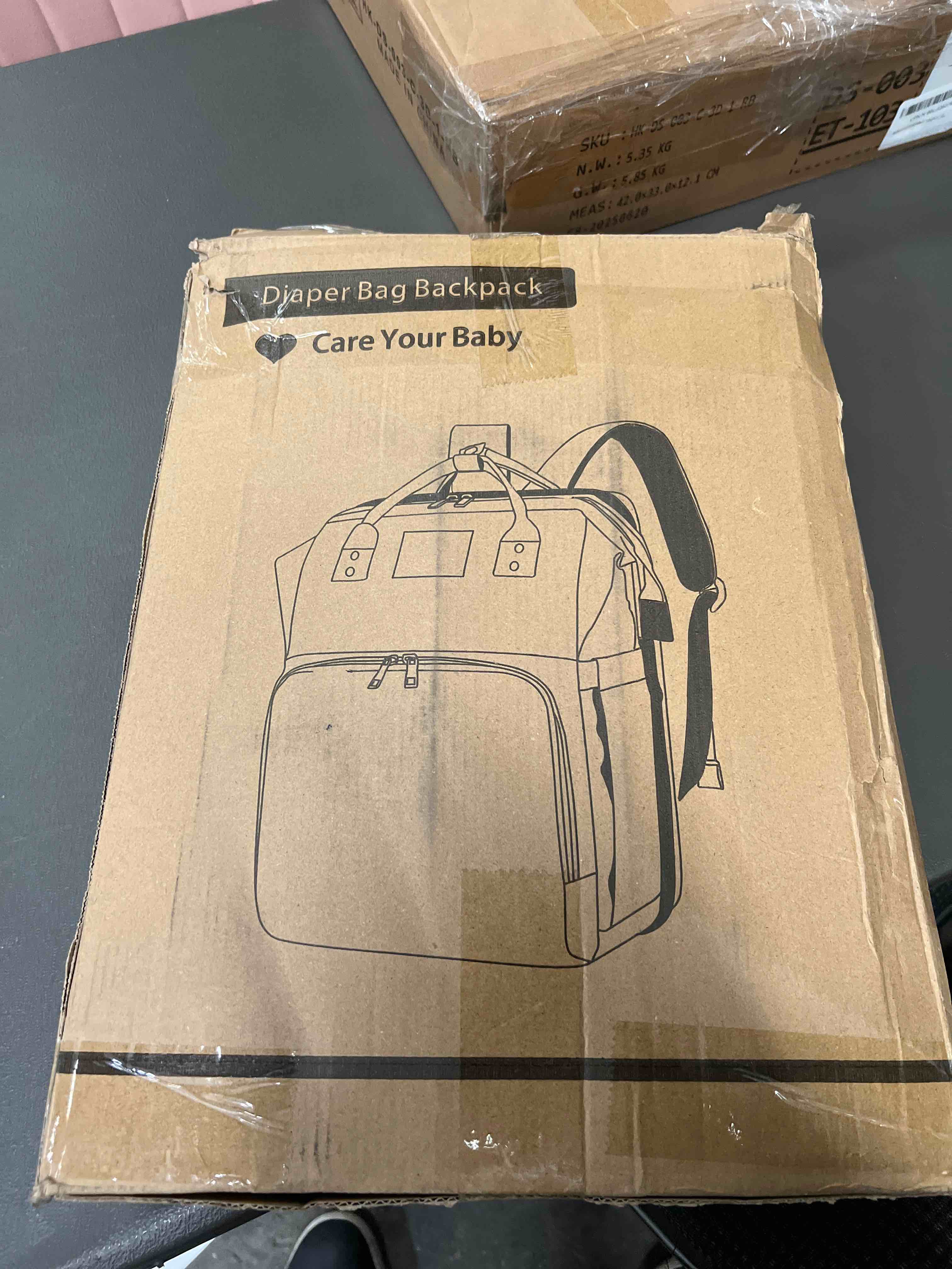 Condition photo showing Good Condition for Jeryswet Baby Diaper Bags with Changing Station, Waterproof Large Capacity Diaper Bag Backpack for Moms Dads with USB Charging Port and Stroller Straps, Baby Shower Gifts, Grey Gray