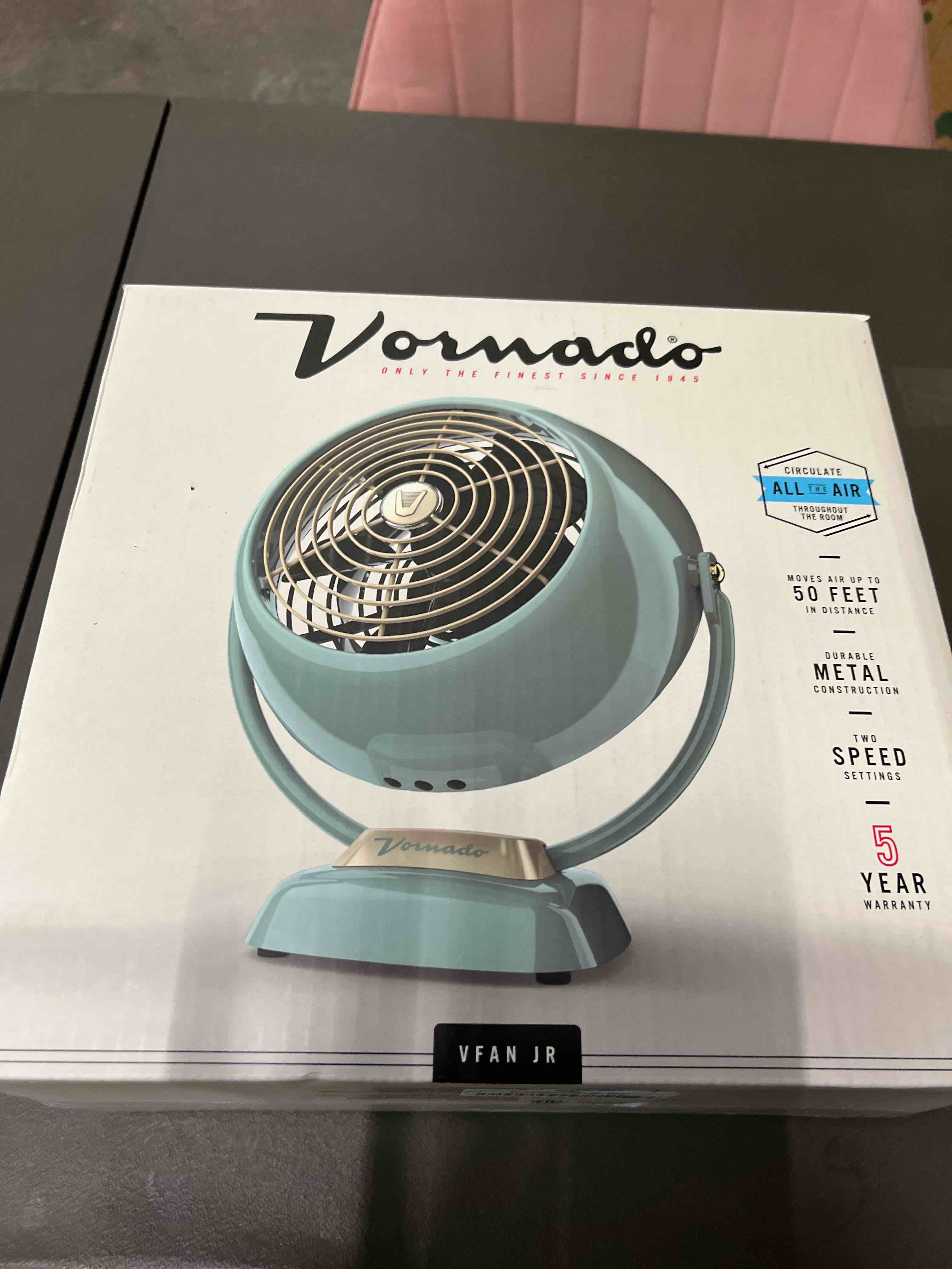 Condition photo showing Good Condition for Vornado VFAN Jr. Vintage Air Circulator Fan, Green Green VFAN Jr.