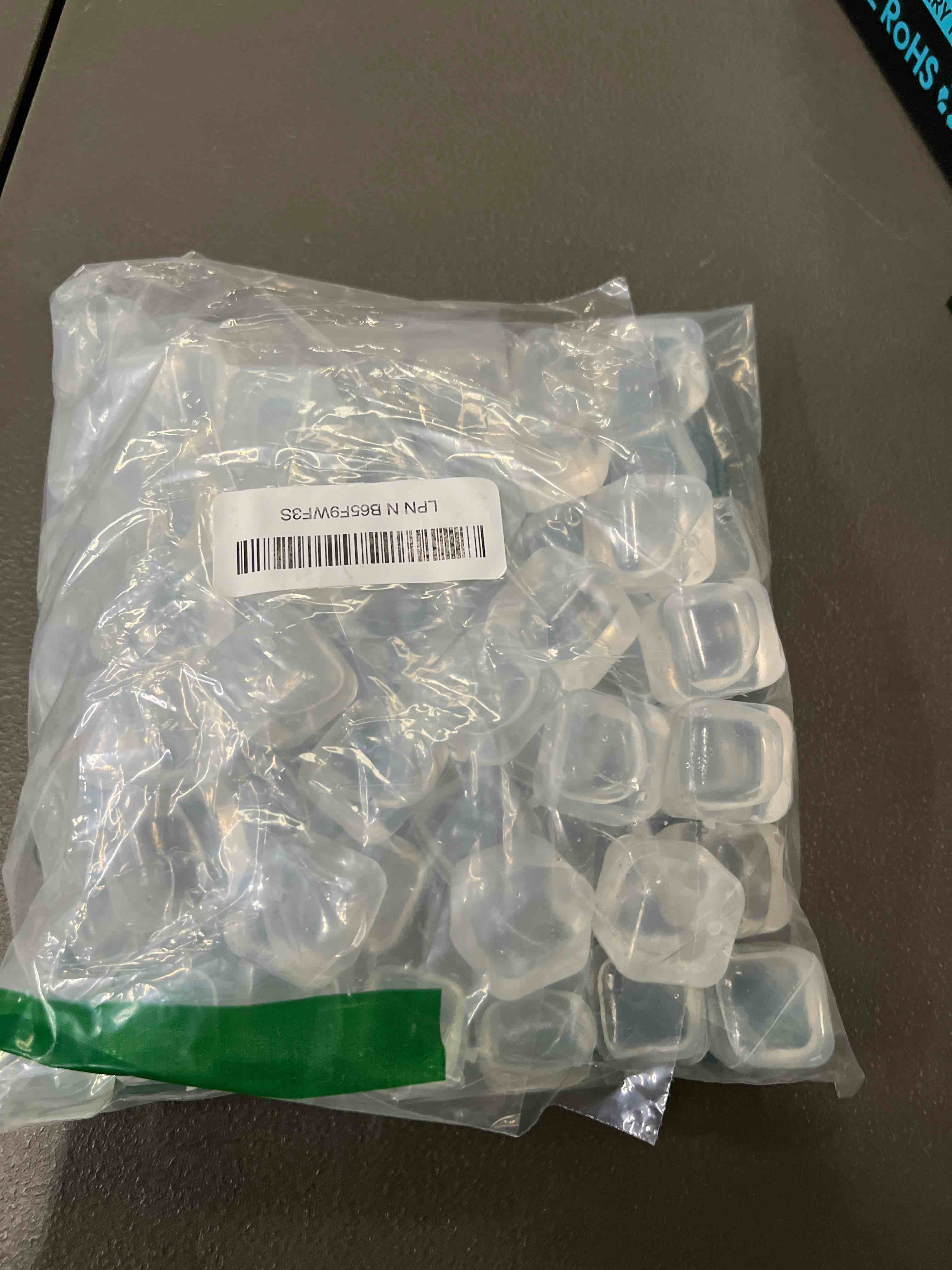 Condition photo showing Good Condition for Reusable Ice Cubes Star, 60 Pack, Colorful for Drinks, Whiskey, Vodka or Coffee, Washable Non-Melting Ice Cubes Non-Diluting(Star) Multicolor Star 60pcs