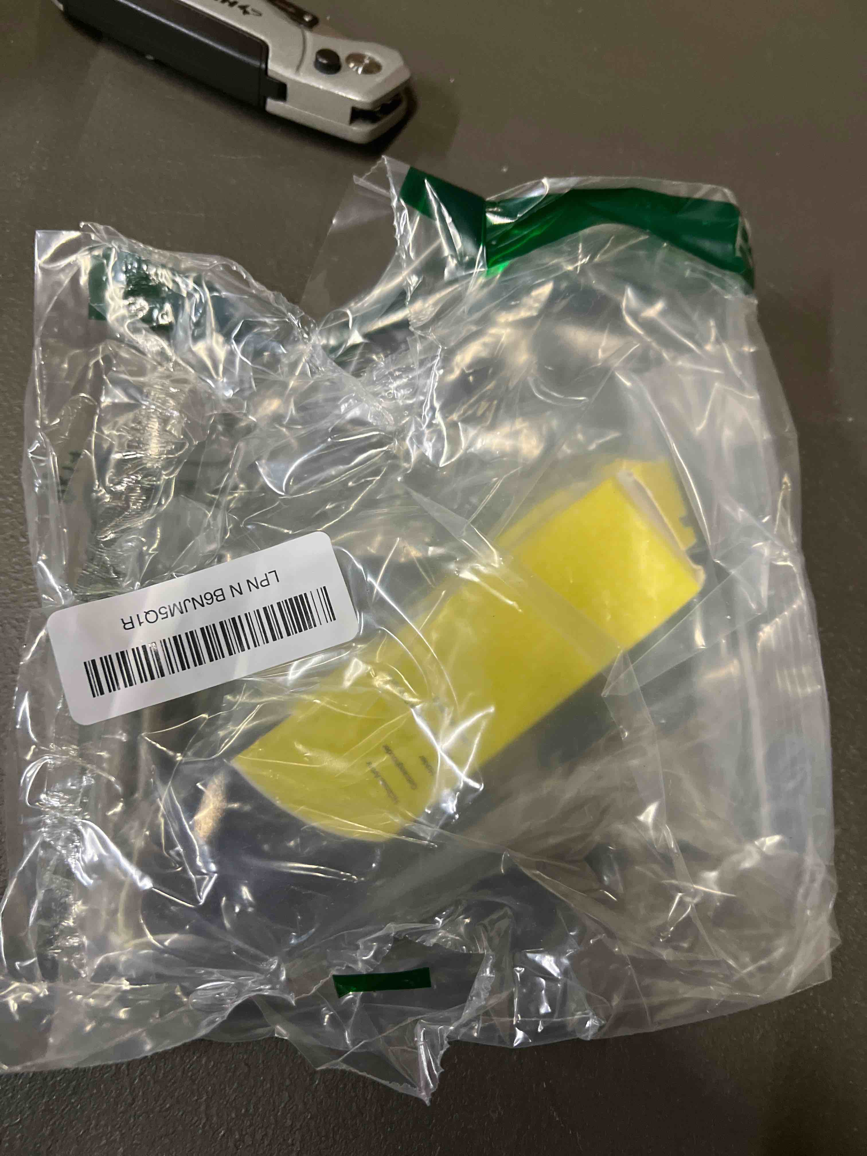 Condition photo showing Good Condition for JTemgle Heavy Duty Hole Saw Arbor with 5pcs Center Drill Bits, 1/2" Hex Shank Quick Change Arbor Fits 1-1/2" to 10" Hole Saws