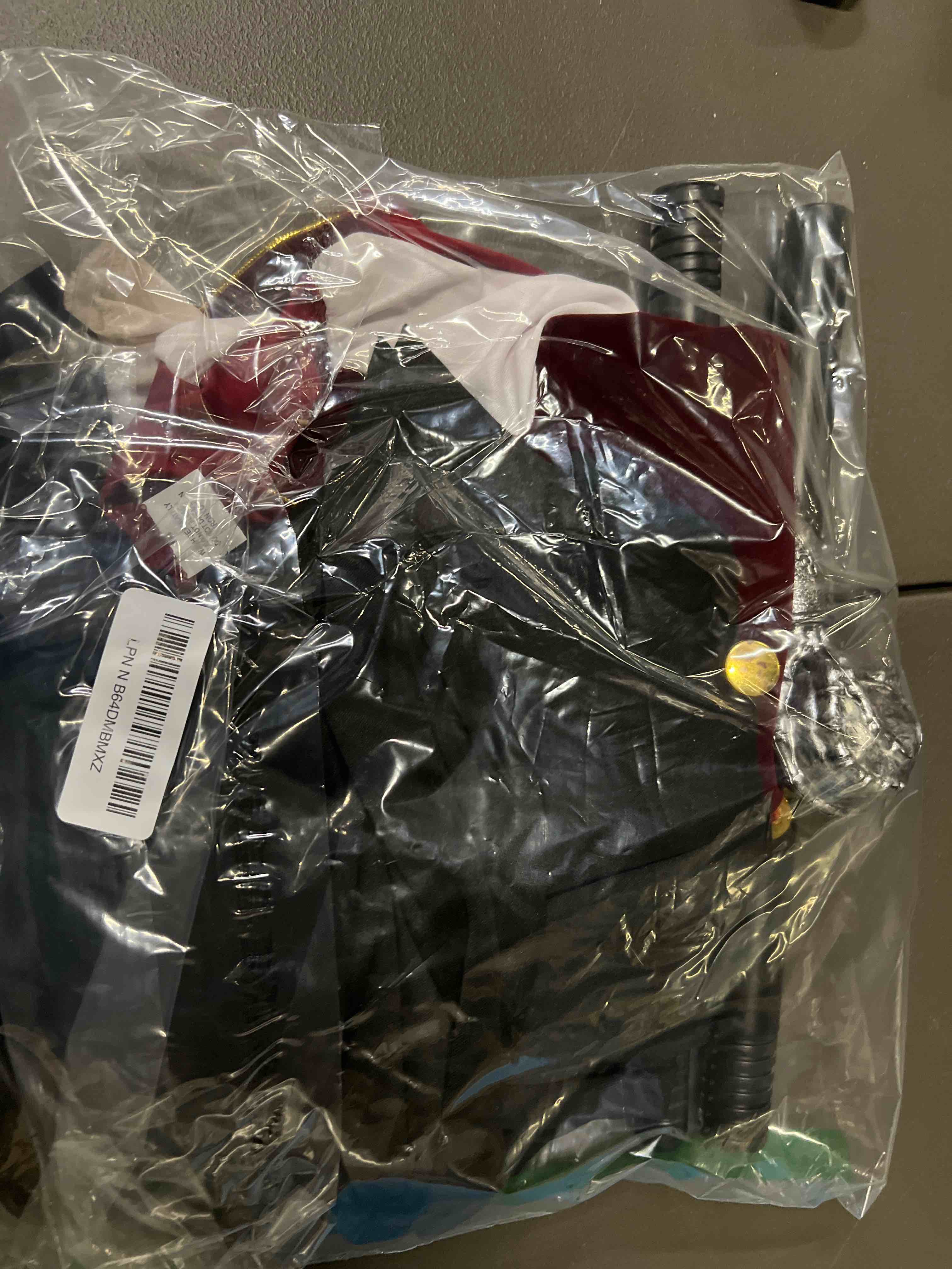 Condition photo showing Good Condition for Boys Kids Vampire Halloween Costume Gothic Classic Cosplay Dress Up Black 4-6 Years