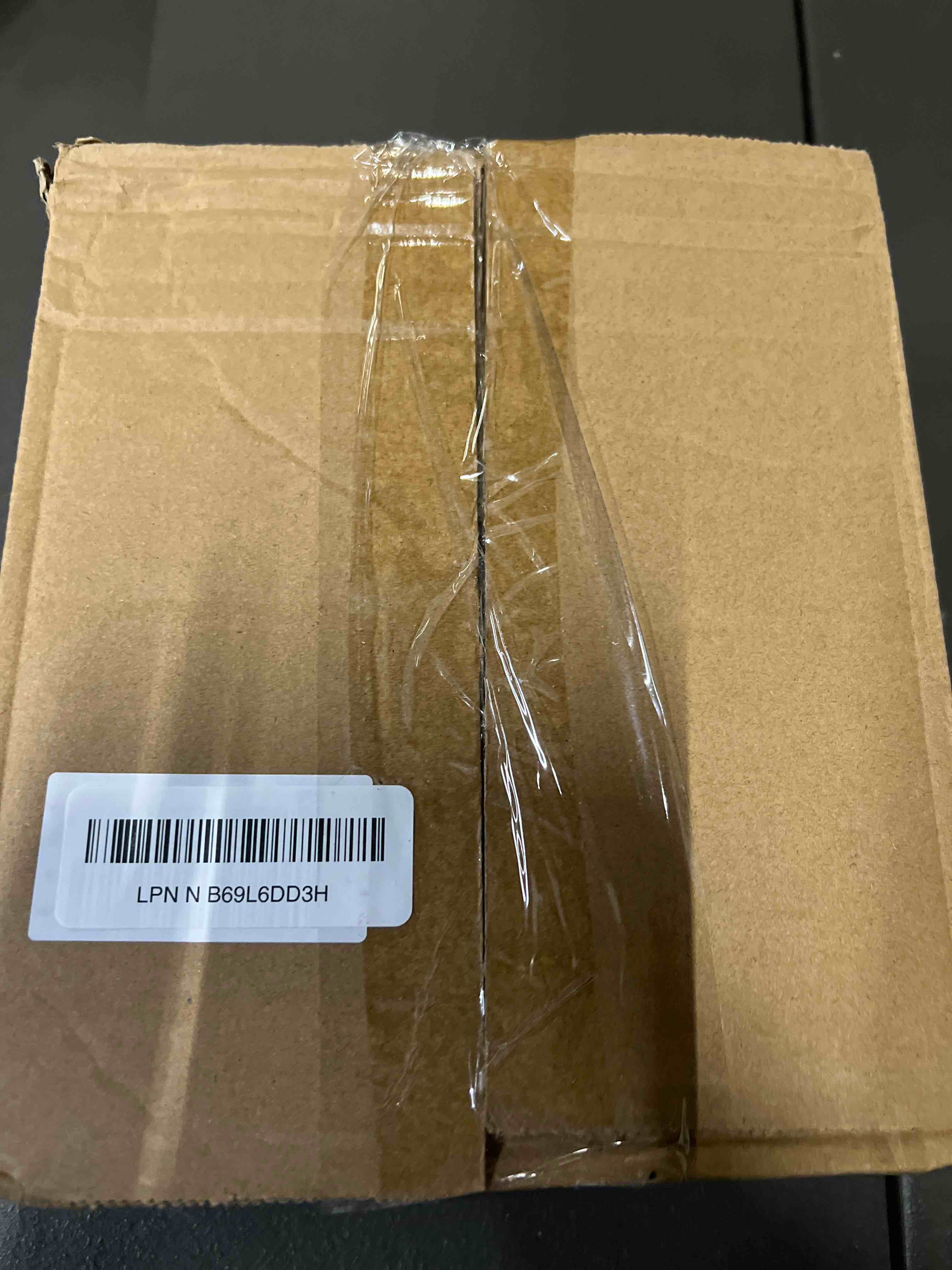 Condition photo showing Good Condition for Female Boot Vase, Nordic Modern Ceramic Flower Vase for Home Decor, Table Centerpiece, Olive Plant, Wedding, Living Room, Bookshelf, Office, Modern Home, Entryway, Console (Red)