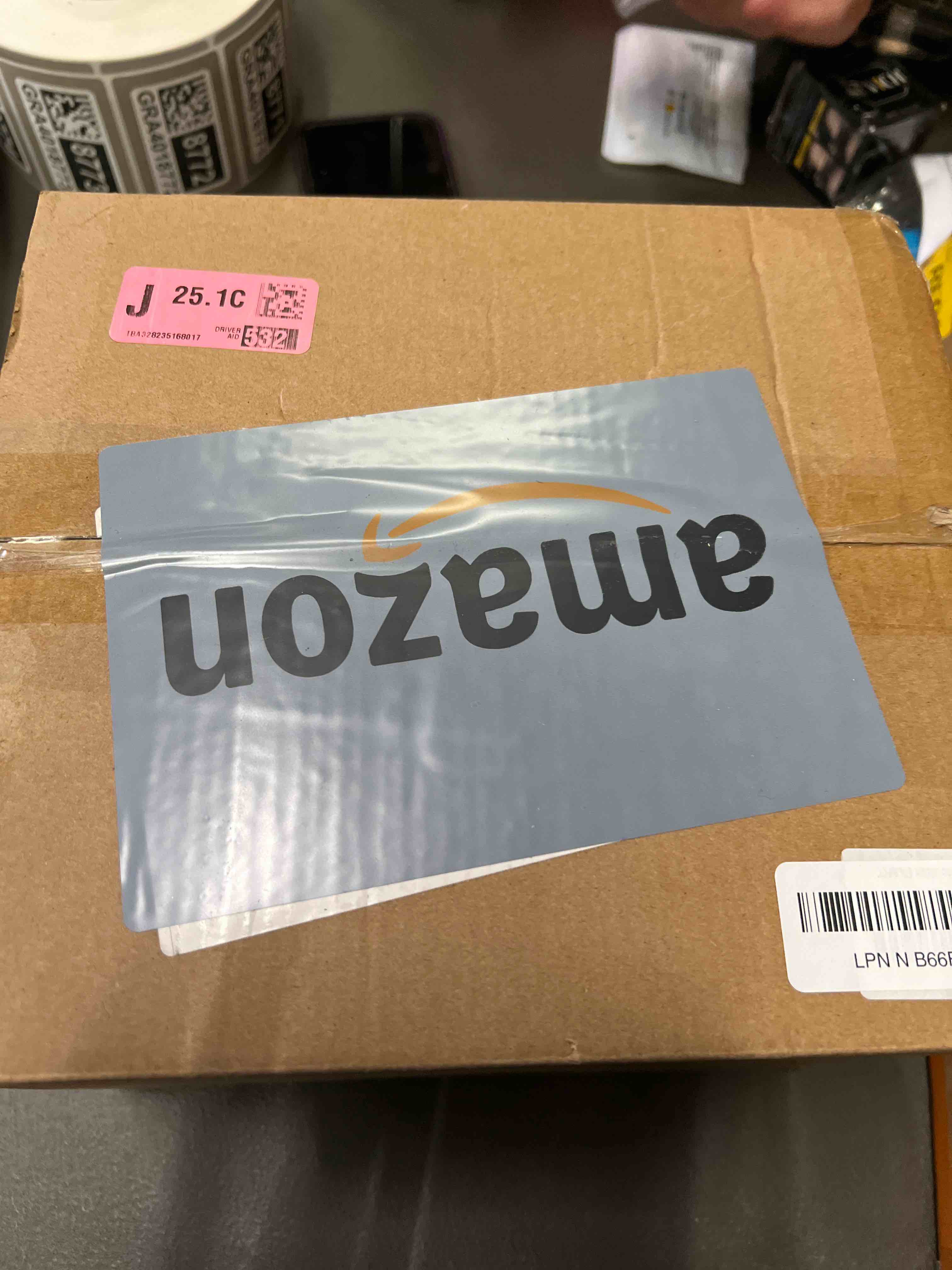 https://s3.amazonaws.com/lotting-images-prod/RustDustWanderlust/GRA4018756_1773674556918.jpeg