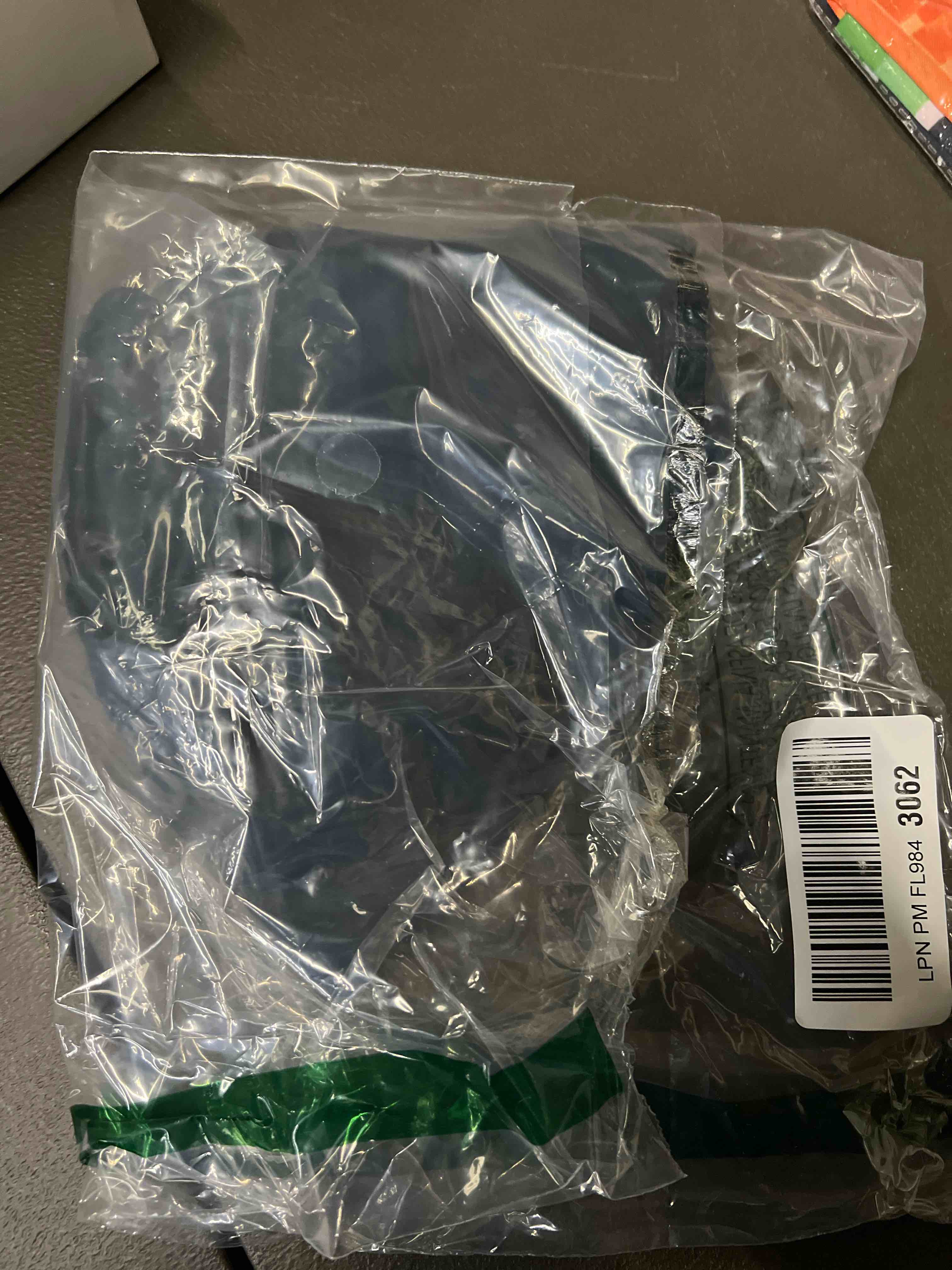 https://s3.amazonaws.com/lotting-images-prod/RustDustWanderlust/GRA4019957_1773842150354.jpeg