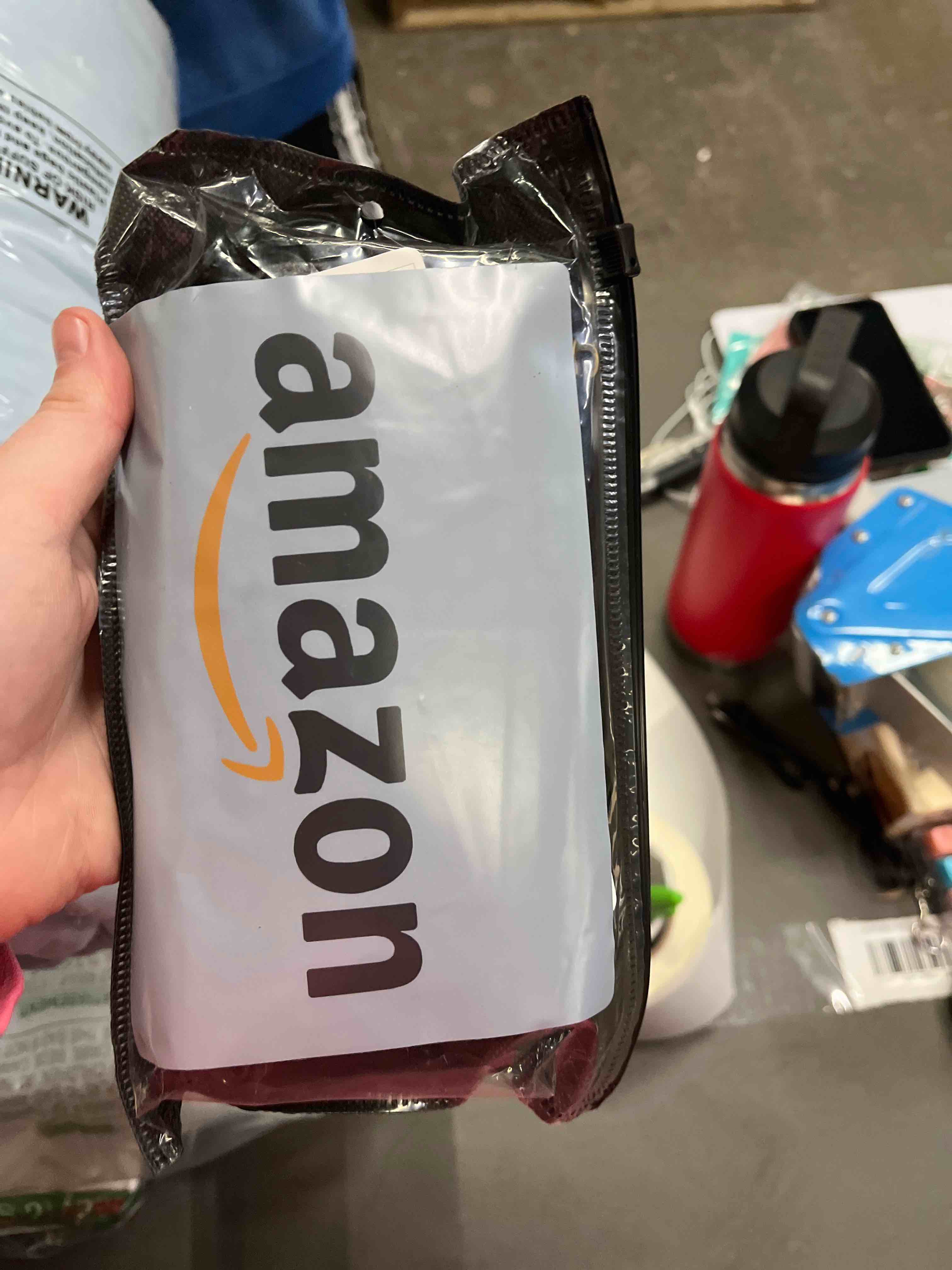 https://s3.amazonaws.com/lotting-images-prod/RustDustWanderlust/GRA4020172_1773850380729.jpeg