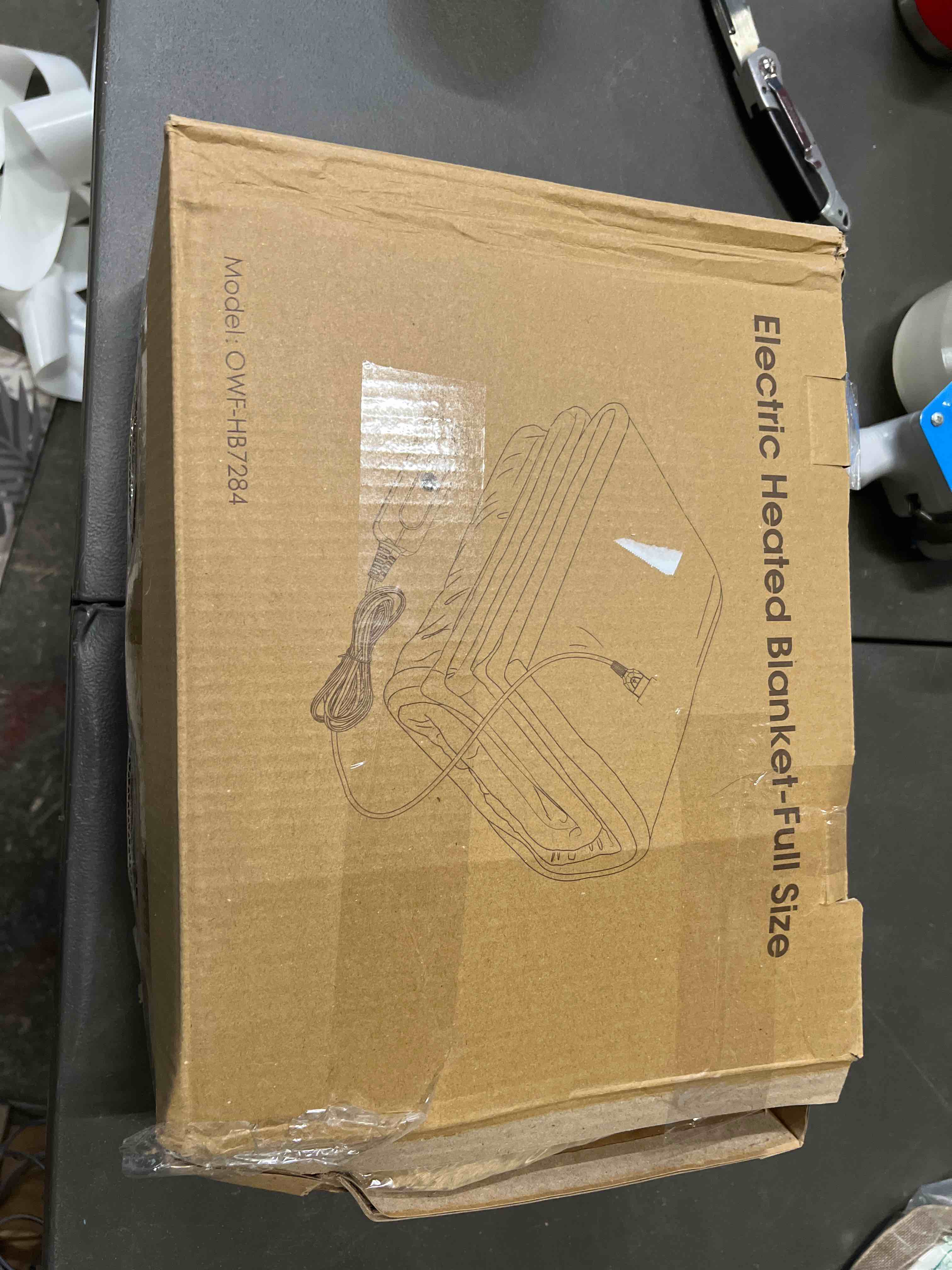 Condition photo showing Good Condition for curecure heated blanket full size 72"x84", soft warm faux rabbit fur electric blanket with 6 heating
