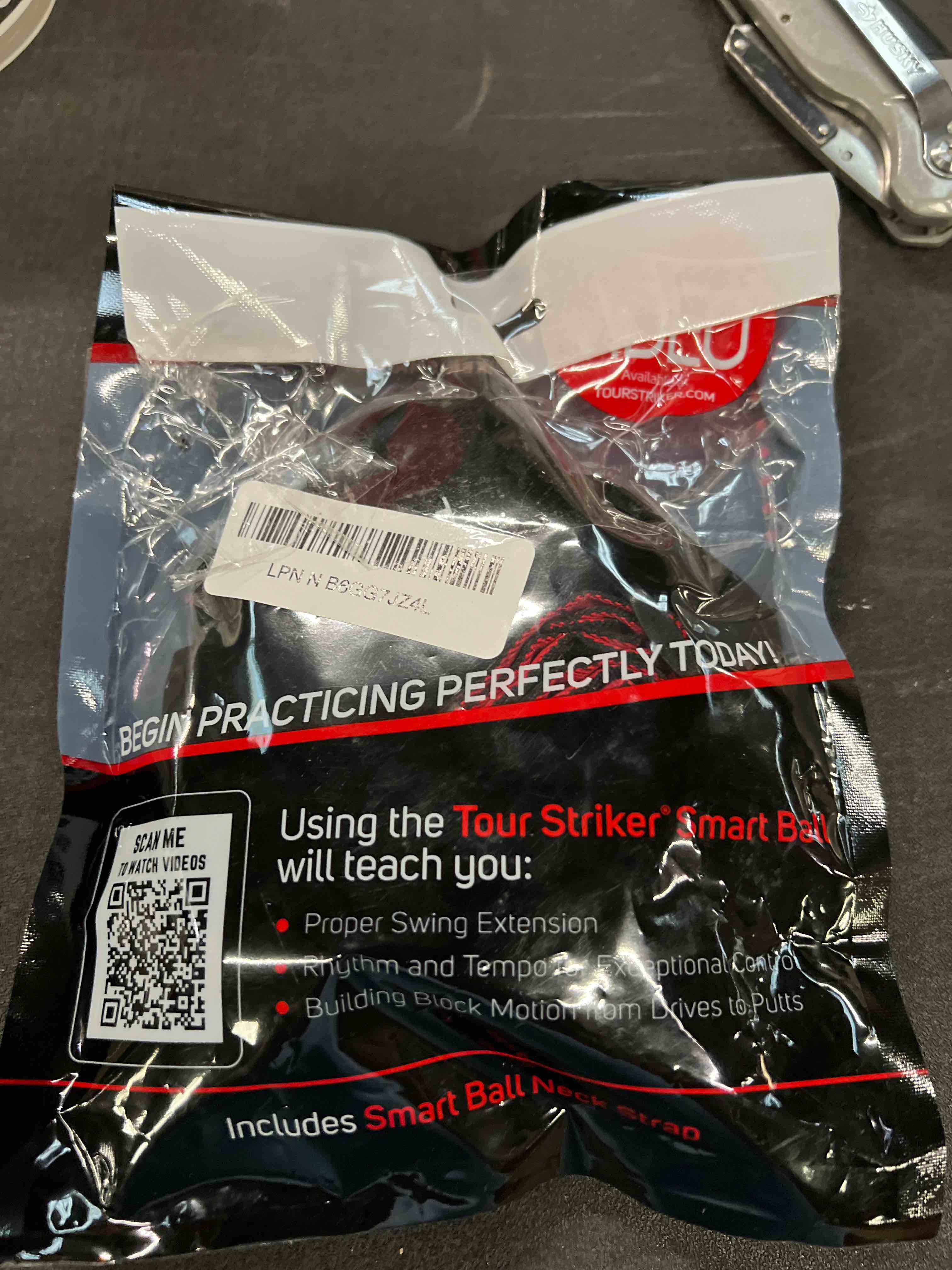 Condition photo showing Good Condition for the patented tour striker smart ball