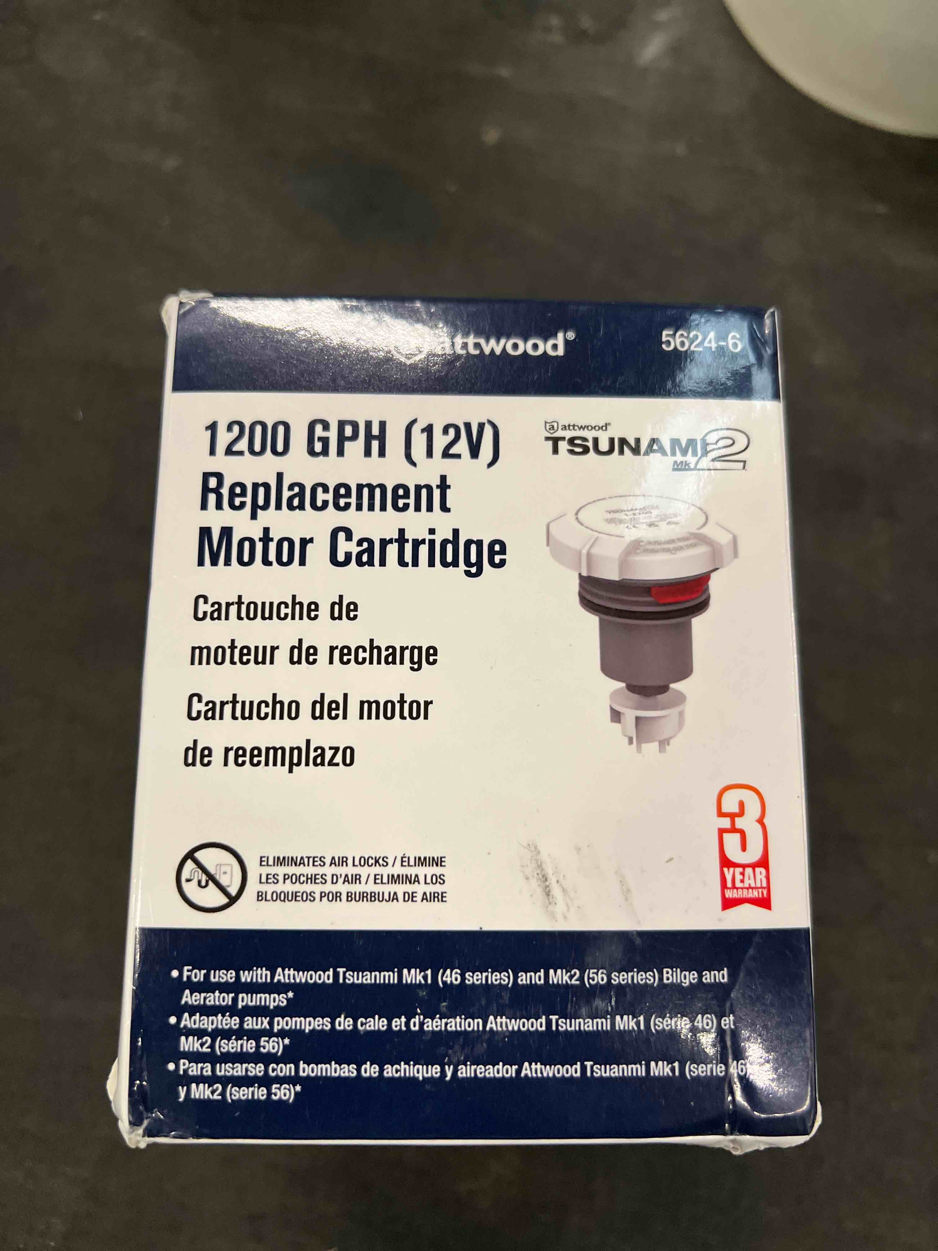 Condition photo showing Good Condition for attwood 5624-6 tsunami mk2 t1200 replacement cartridge, bilge/aerator pump motor, black, 12v 1200 gph 12/24v\n