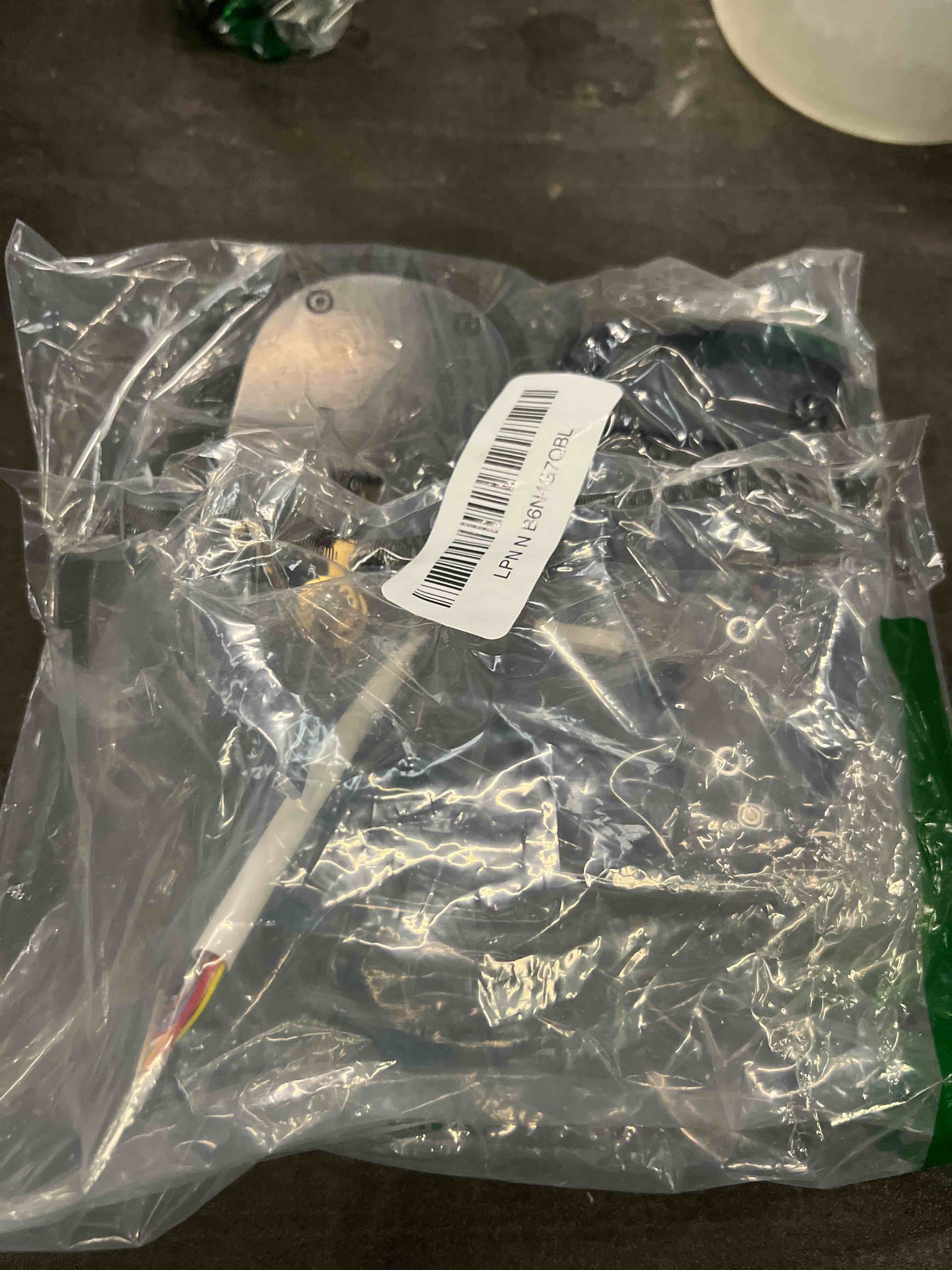 Condition photo showing Good Condition for vevor keyless entry door lock with handle, electronic keypad entry lever, password and key unlock combination, auto-locking keypad with deadbolt, one-time password, for front door, matte black