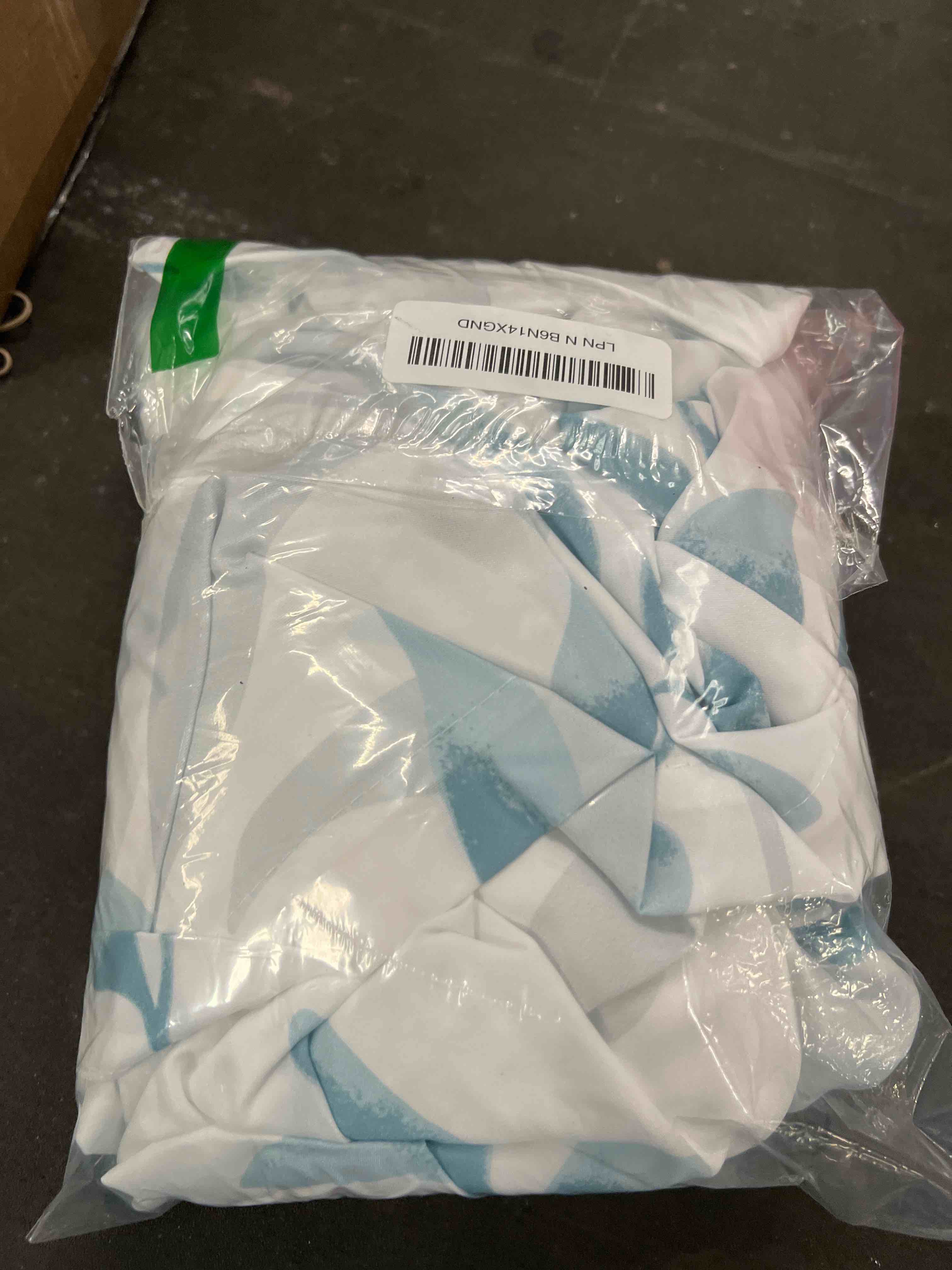 Condition photo showing Good Condition for homeideas non-see-through teal and white privacy sheer curtains 52 x 63 inch length 2 panels, leaf floral printed light filtering semi sheer window curtains drapes for bedroom living room 52"w x 63"l (pack of 2) leaves-teal
