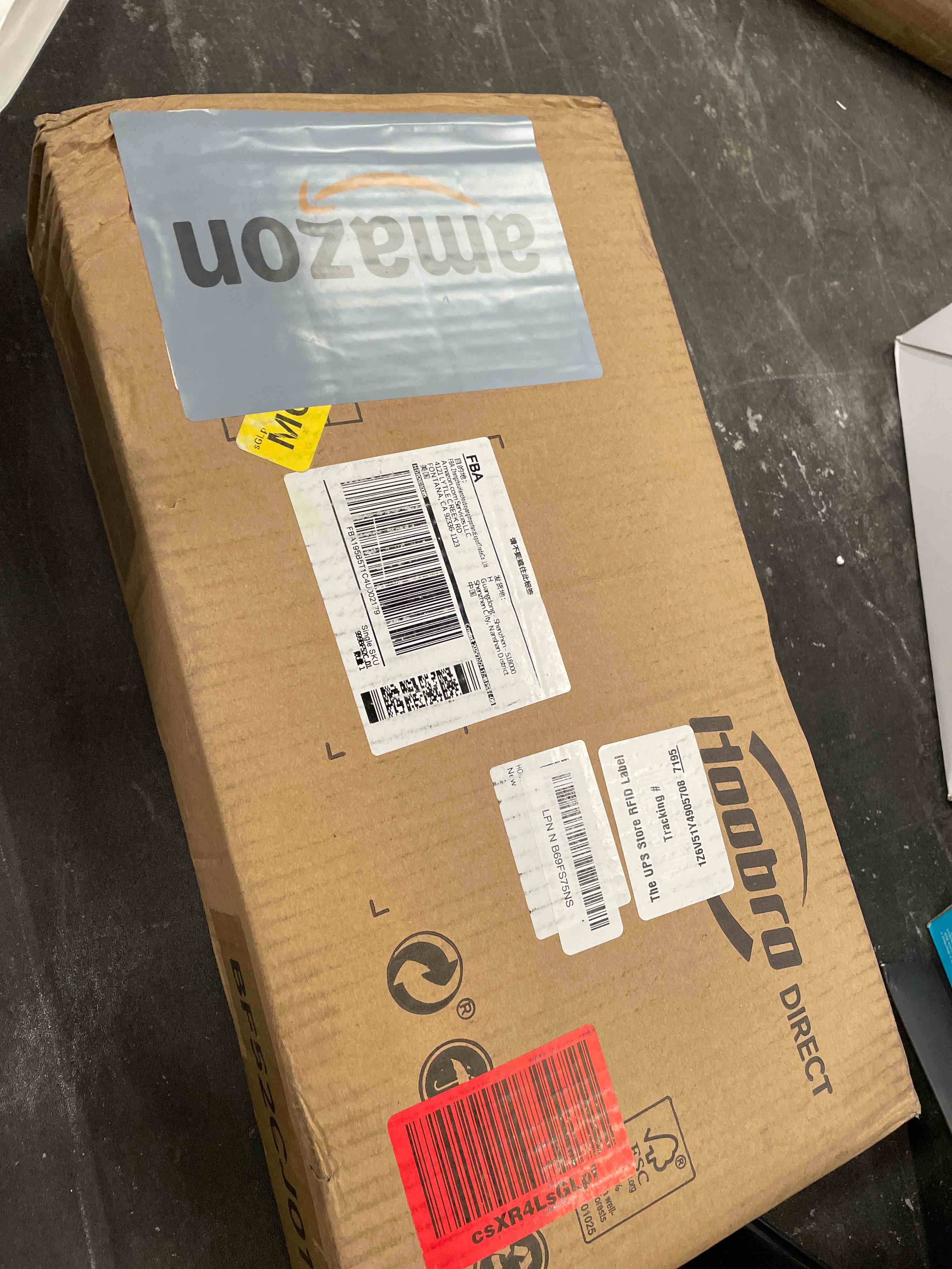 Condition photo showing Good Condition for hoobro blanket ladder, 5-tier towel rack with hooks, wall-leaning blanket rack, decorative display ladder shelf, for scarves, industrial, living room, bedroom, rustic brown and black bf52cj01 17.3"l x 63"w rustic brown + black