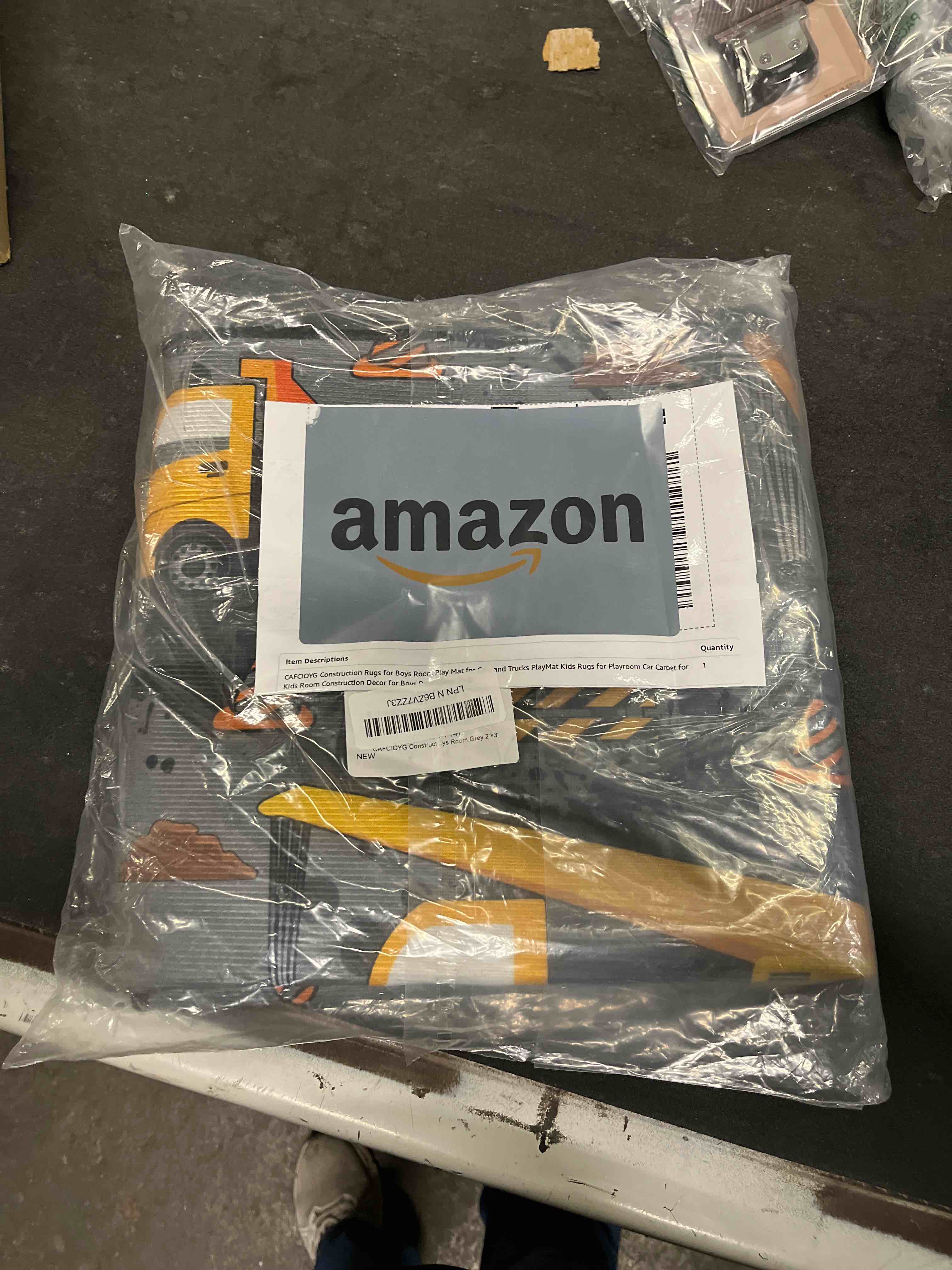 https://s3.amazonaws.com/lotting-images-prod/RustDustWanderlust/GRA4021907_1774613529251.jpeg