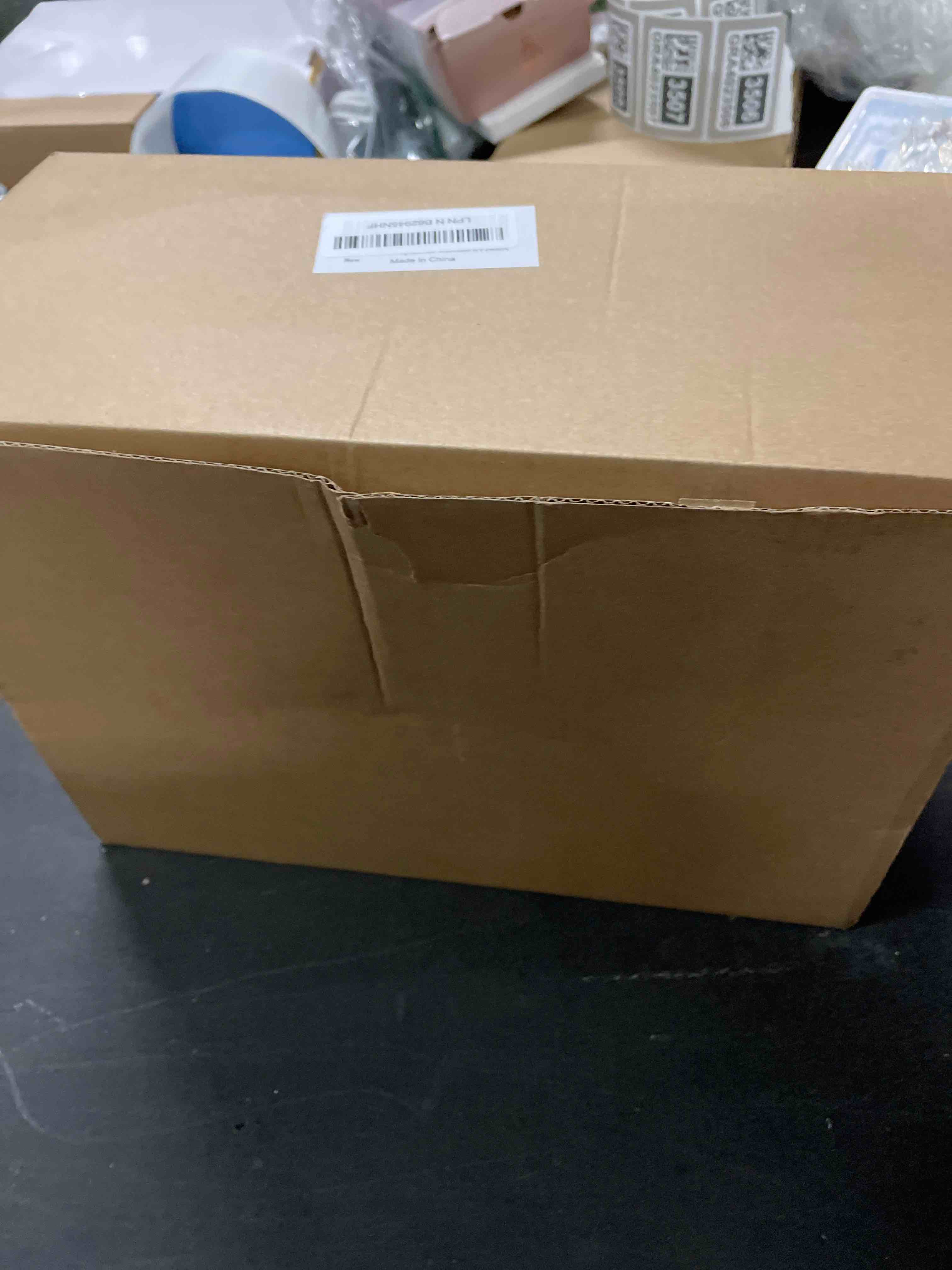 https://s3.amazonaws.com/lotting-images-prod/RustDustWanderlust/GRA4023450_1774871825685.jpeg