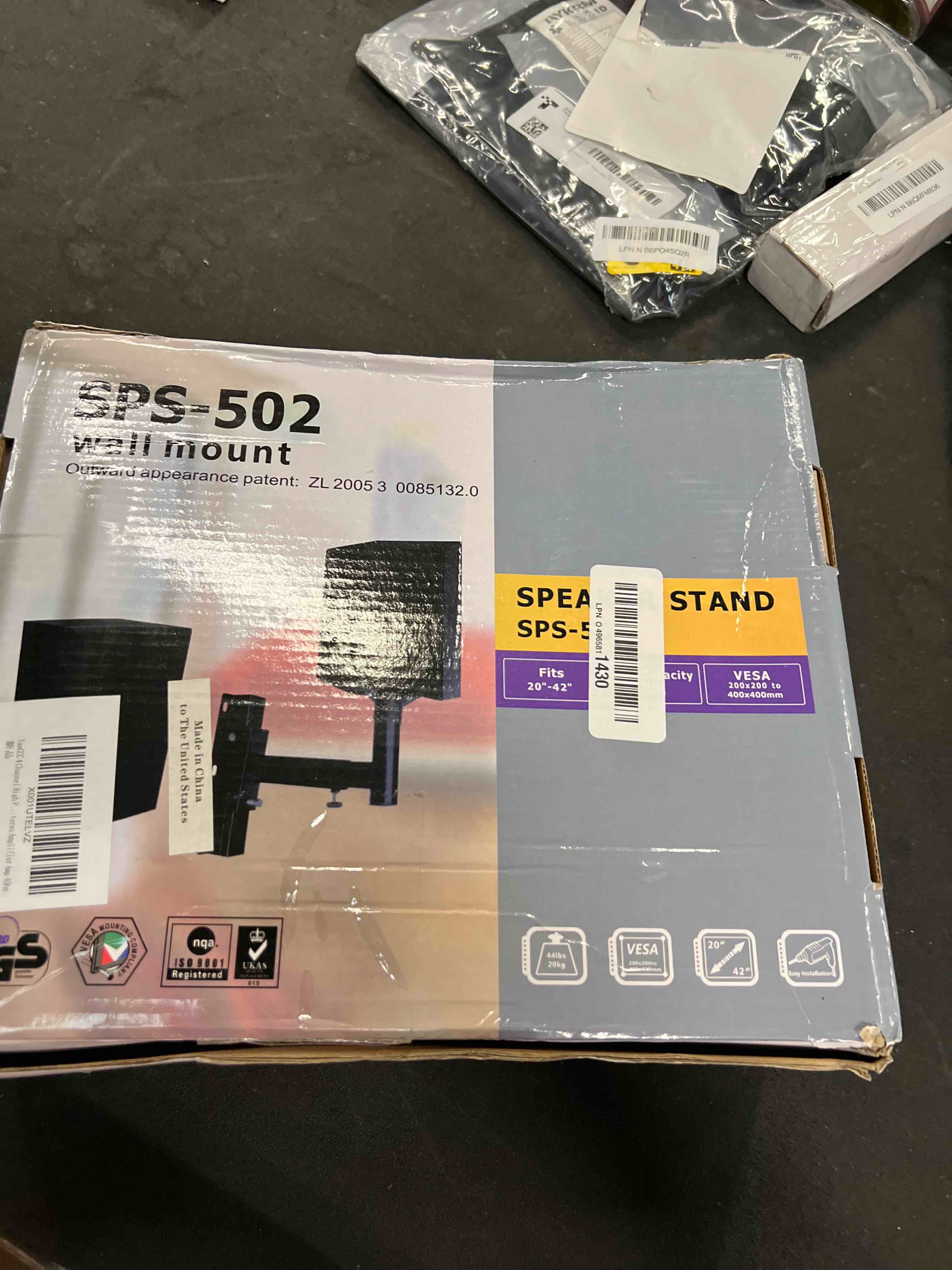 Condition photo showing Good Condition for speaker stand sps-502 wall mount