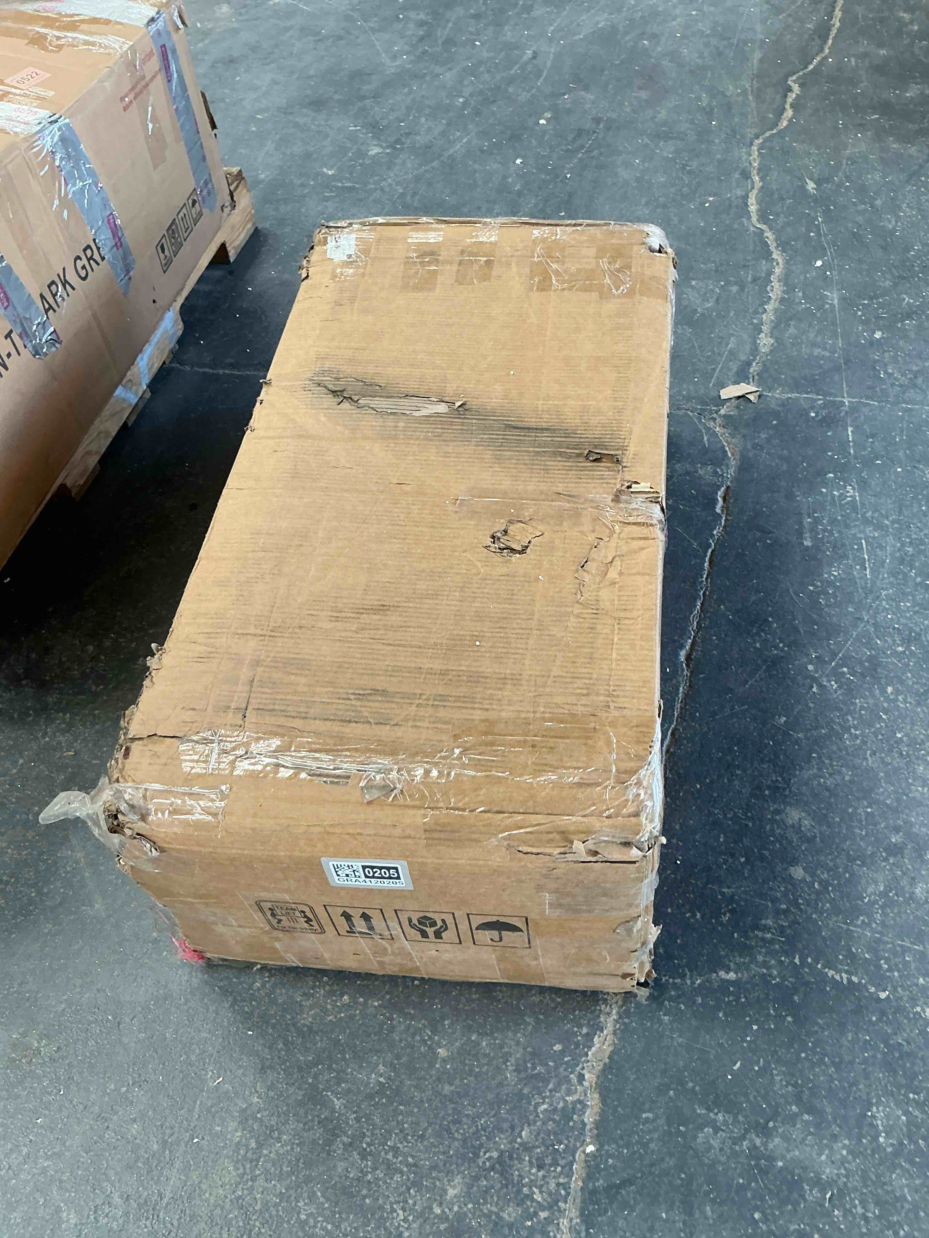 Condition photo showing Good Condition for EXECUTIVE DESK