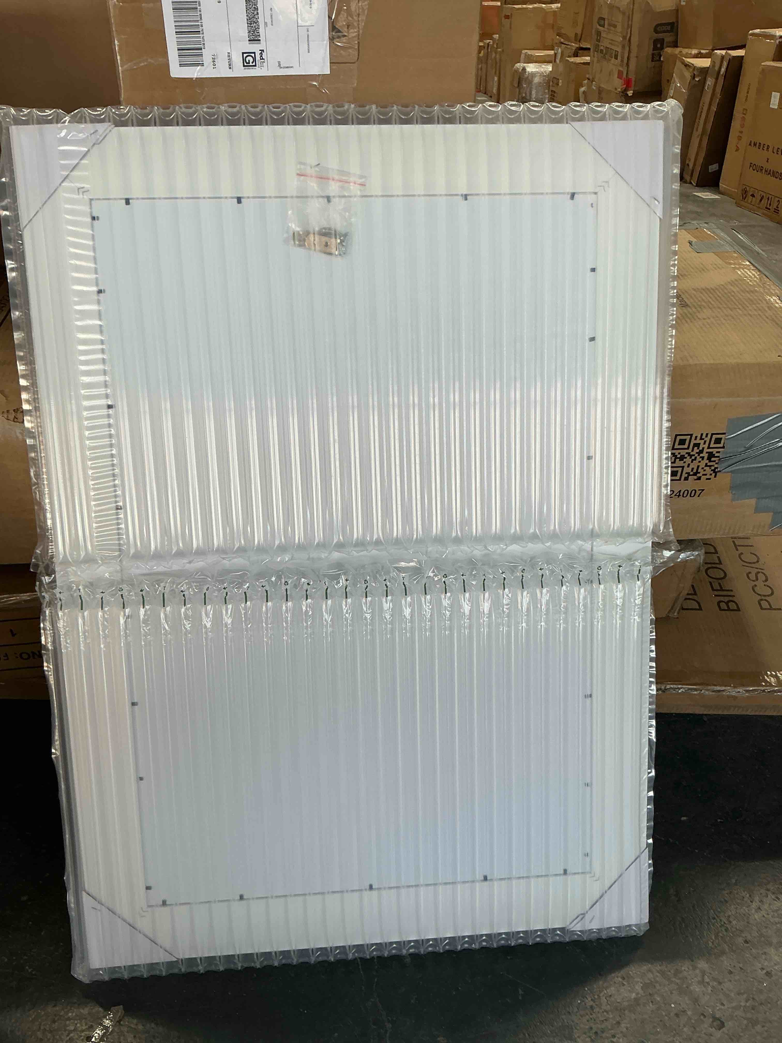 Condition photo showing Good Condition for WALL ART