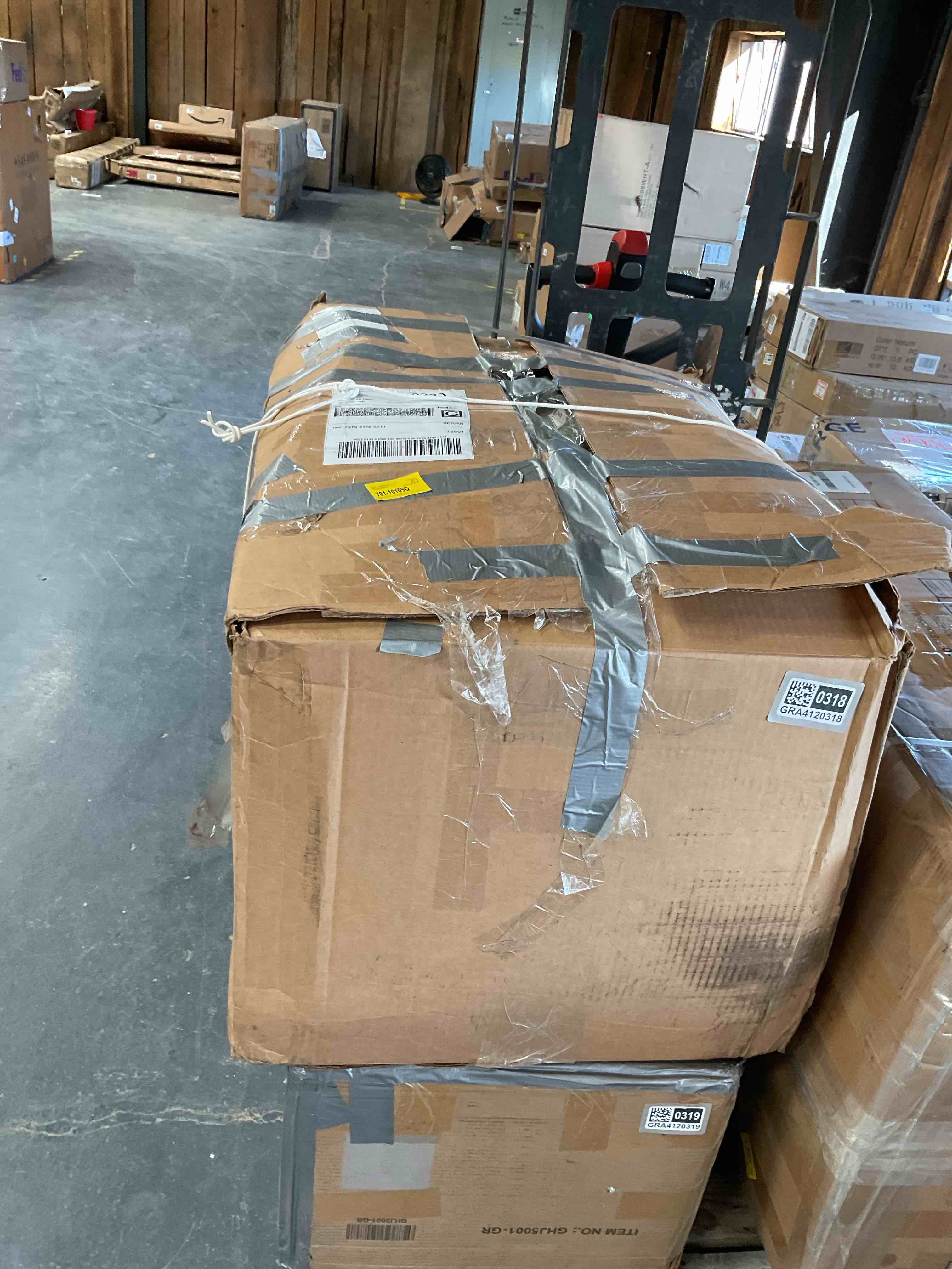 Condition photo showing Good Condition for SleekSteel 33 in. x 22 in. 18 Gauge Stainless Steel Drop-In Single Bowl Kitchen Sink