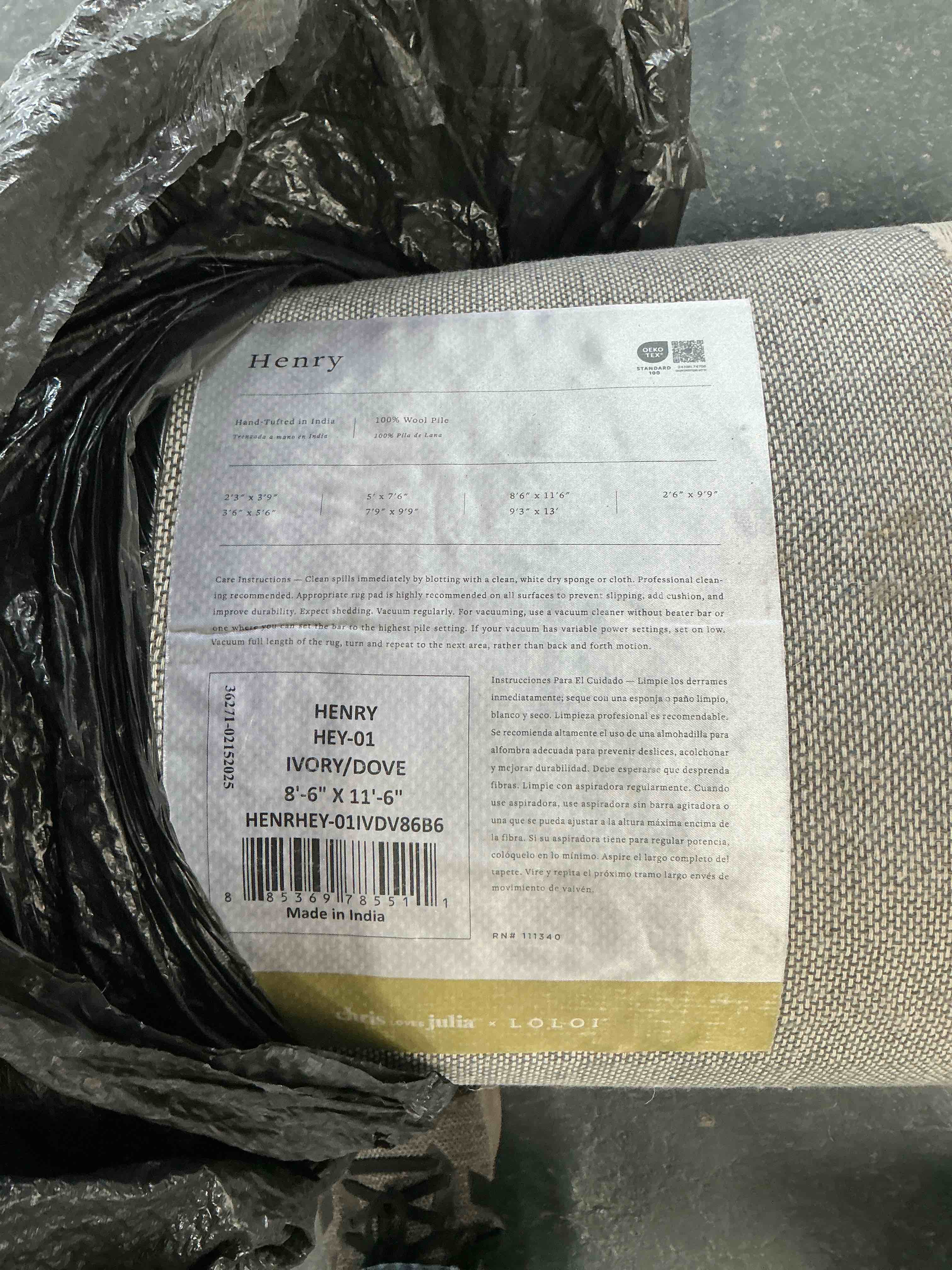 Condition photo showing Good Condition for Loloi Chris Loves Julia Henry Collection HEY-01 Ivory/Dove 8'-6" x 11'-6", .50" Pile Height, Area Rug