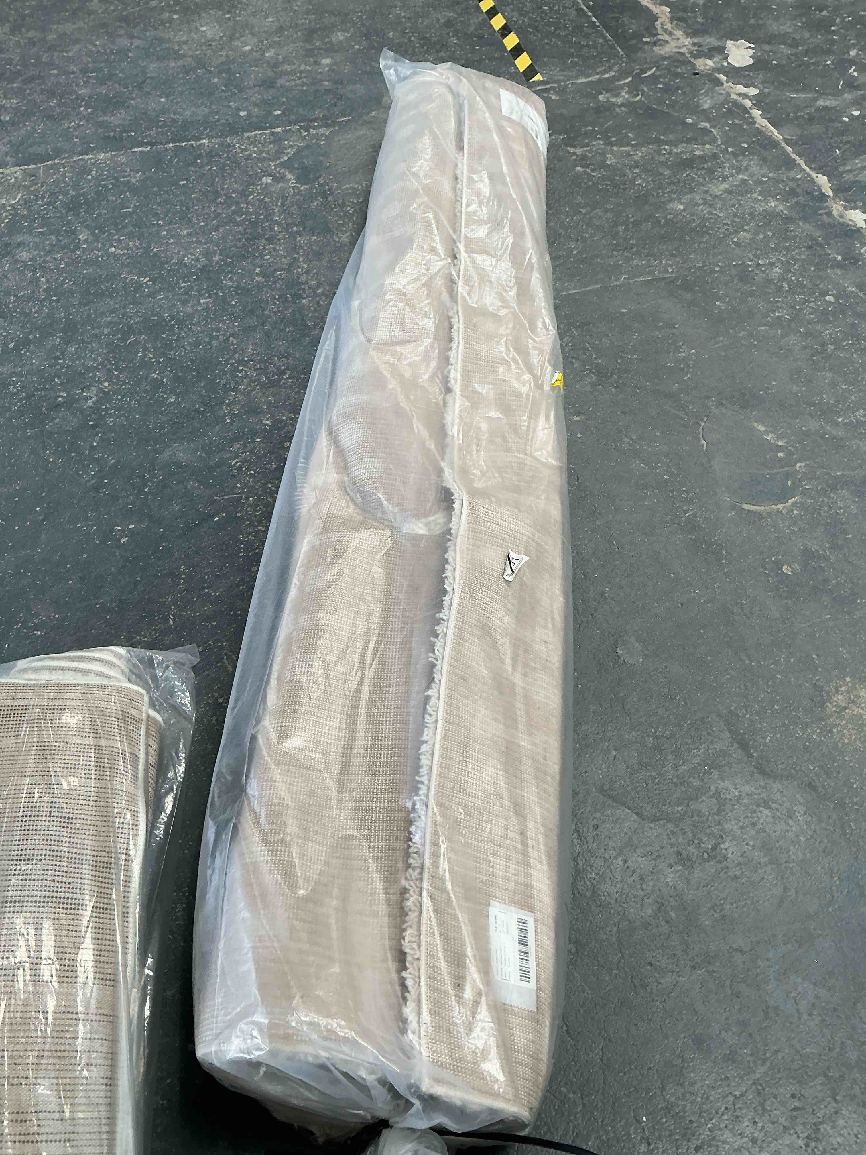 Condition photo showing Good Condition for Livabliss Urban Shag 7ft 10in x 10ft 2in