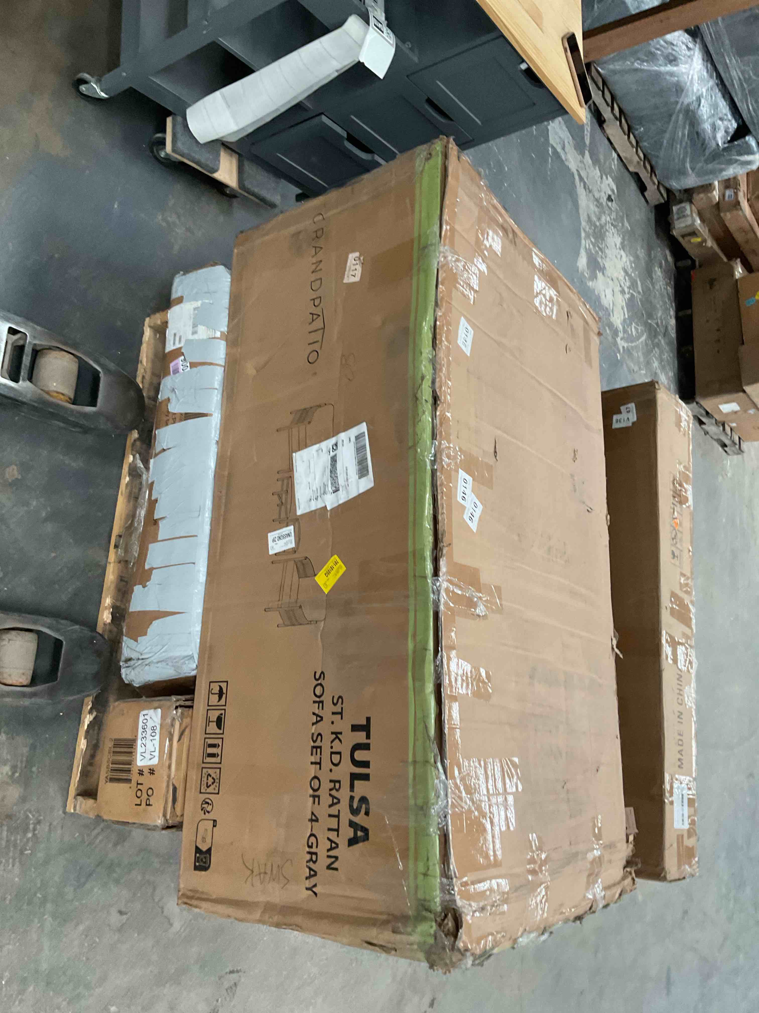 Condition photo showing Good Condition for Arlend Outdoor Conversation Set With 2 Sofa and 2 Tables