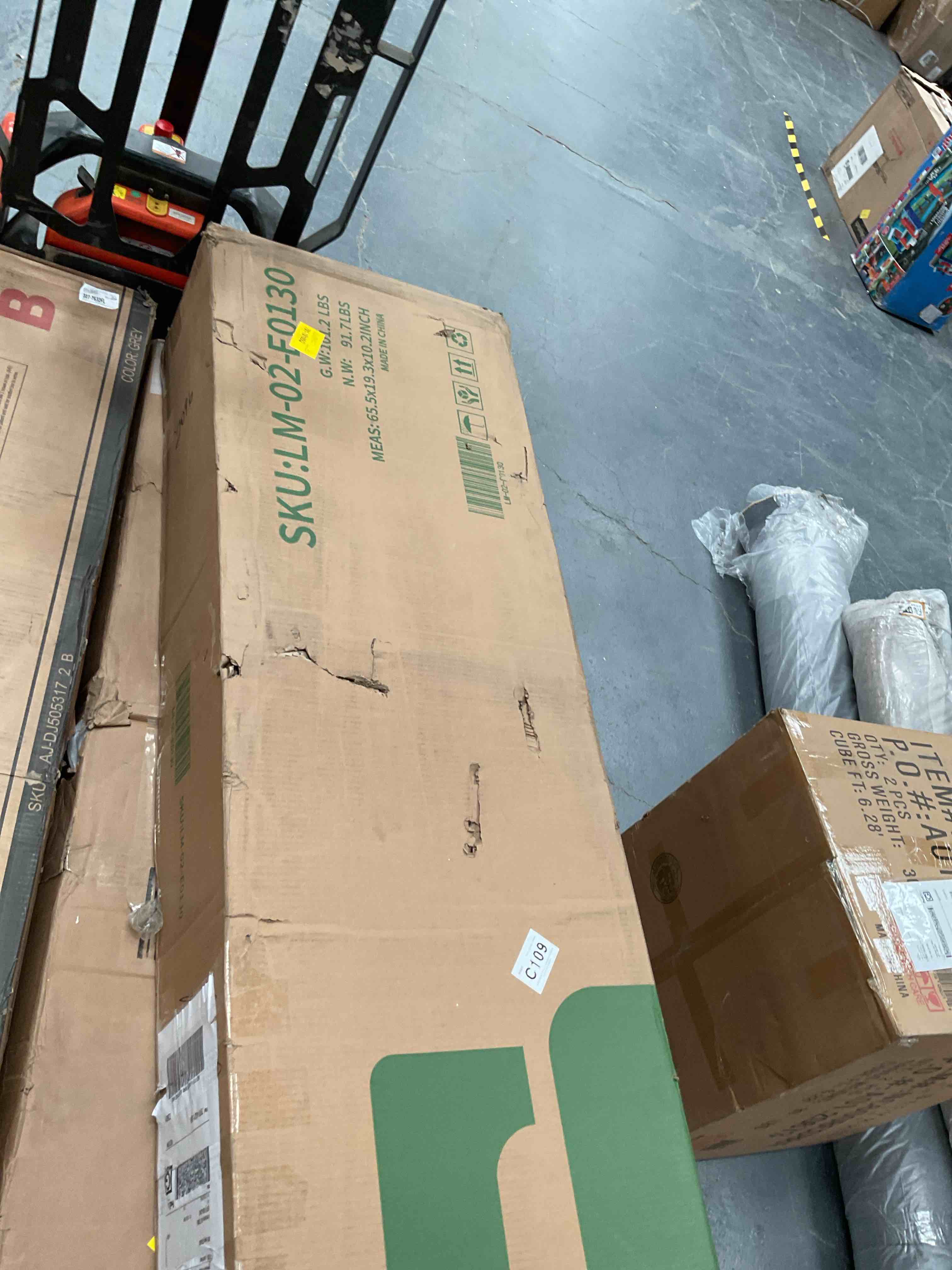 Condition photo showing Good Condition for Bed Frame With Storage Drawers And Tufted Headboard Velvet Upholstered Platform, Led Light Wingback