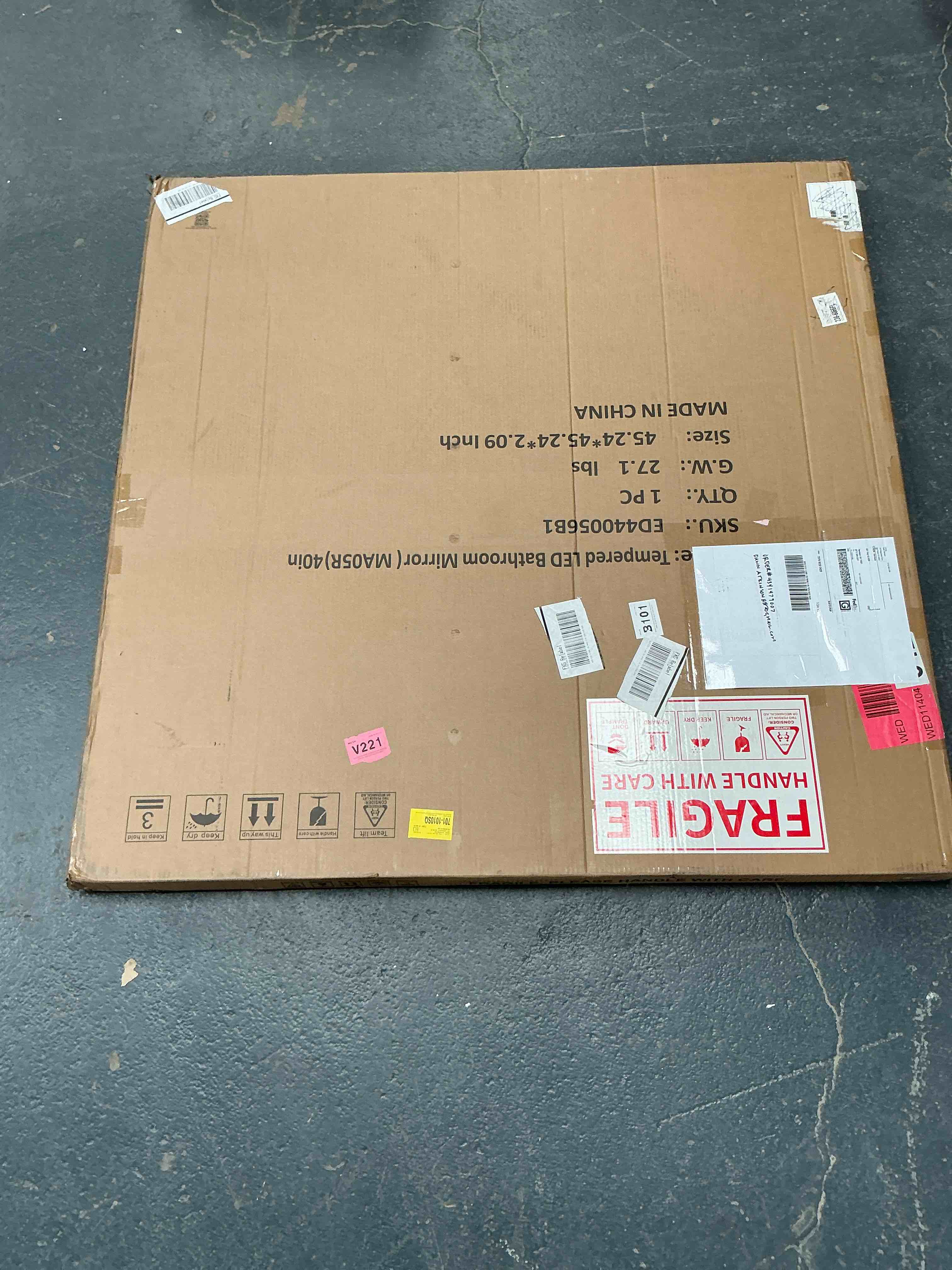 Condition photo showing Good Condition for Tempered LED Bathroom Mirror (MA05R) 40in