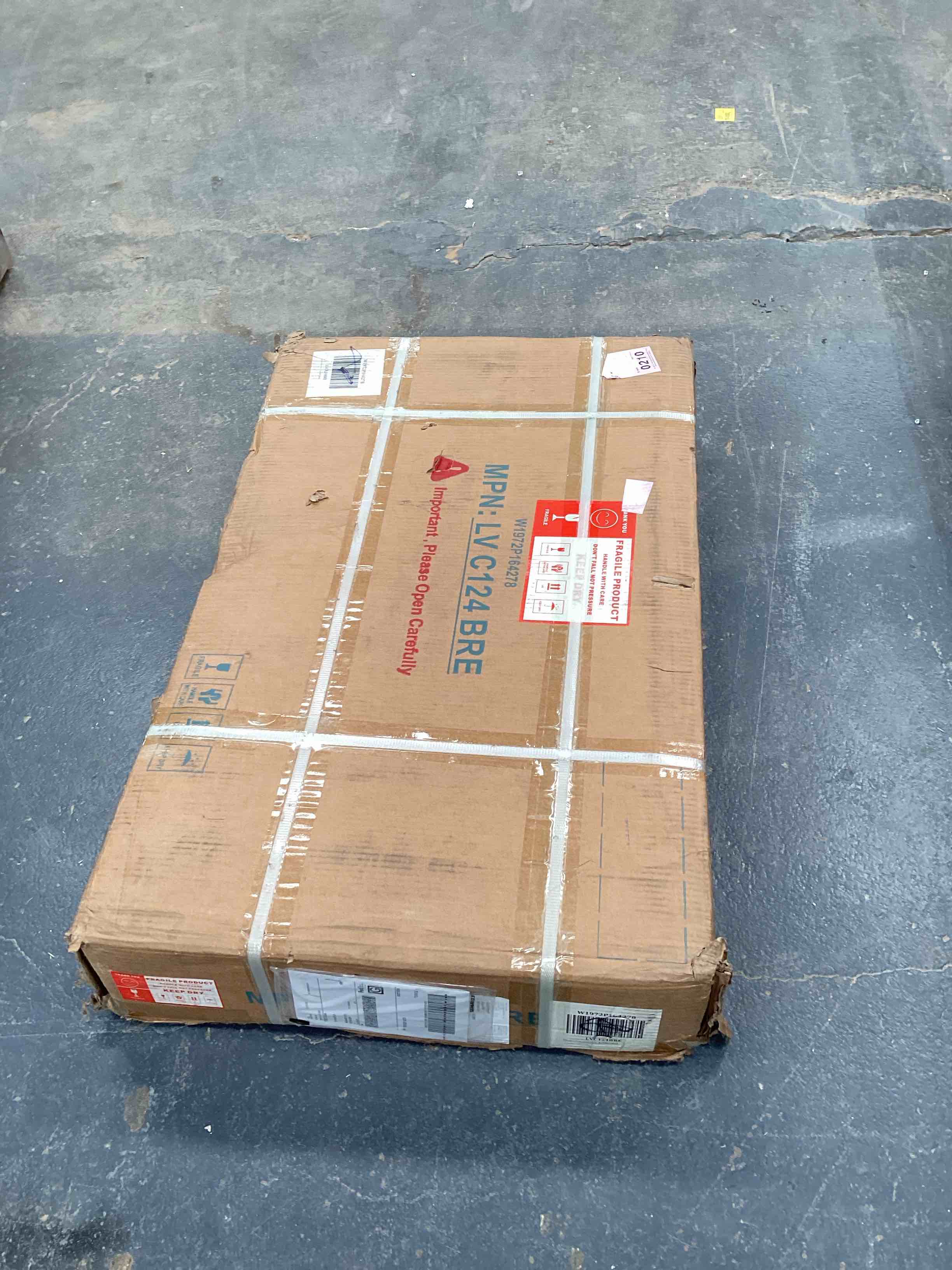 Condition photo showing Good Condition for Bathroom Vanity With Ceramic Sink In 24 Inch, Freestanding Bathroom Vanity With Soft Close Door