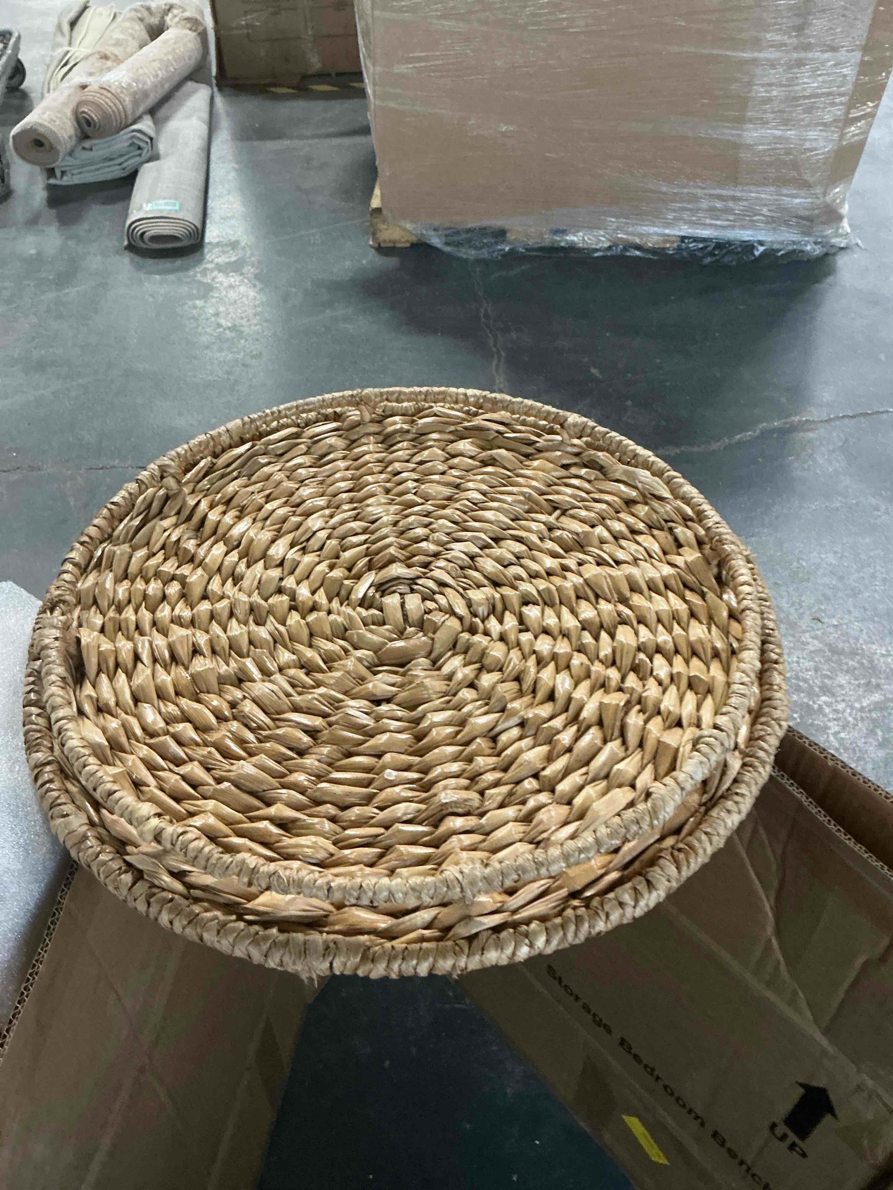 Condition photo showing Good Condition for Woven Table Centerpiece 