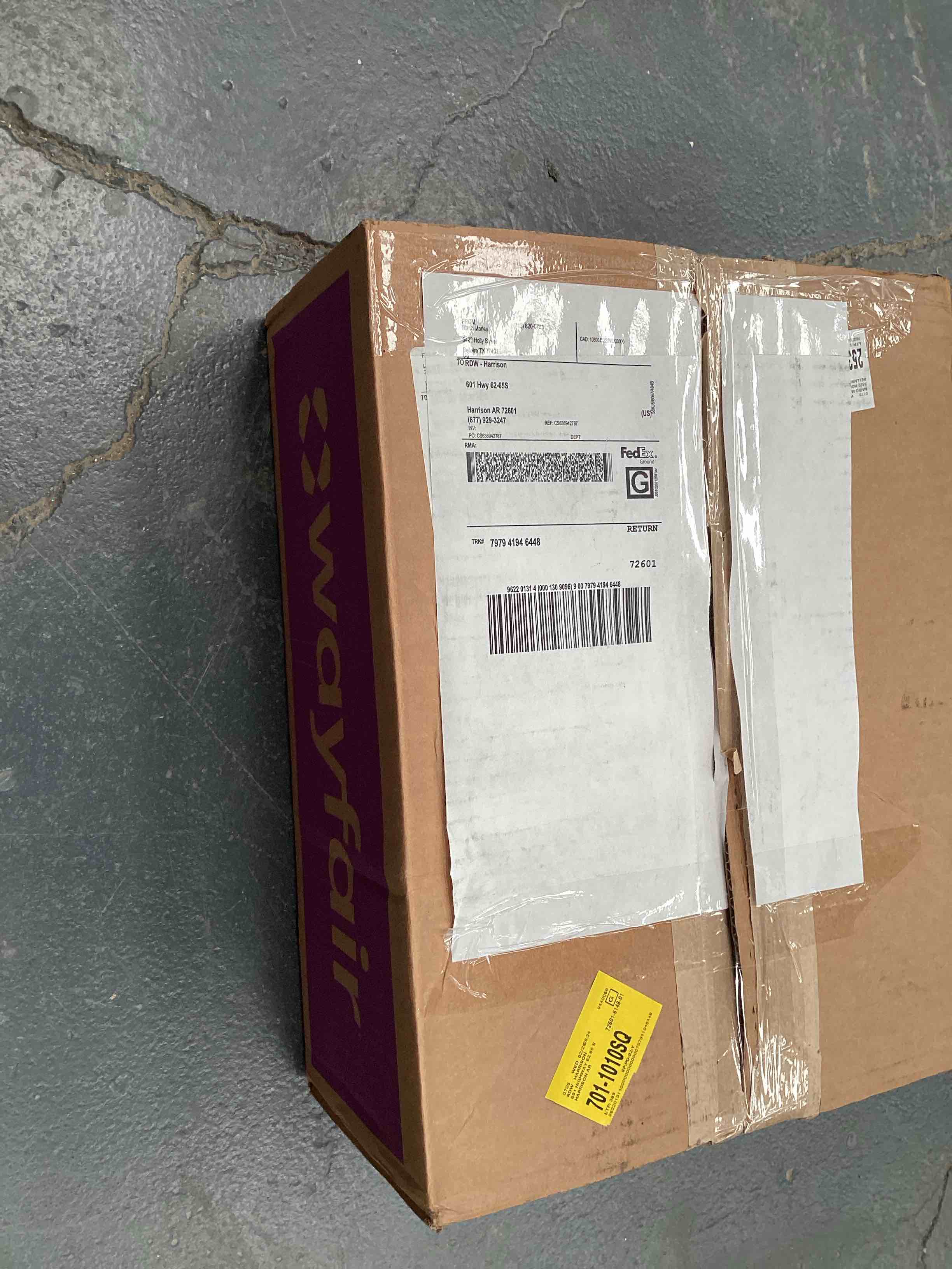 Condition photo showing Good Condition for Enamel Picture Frame