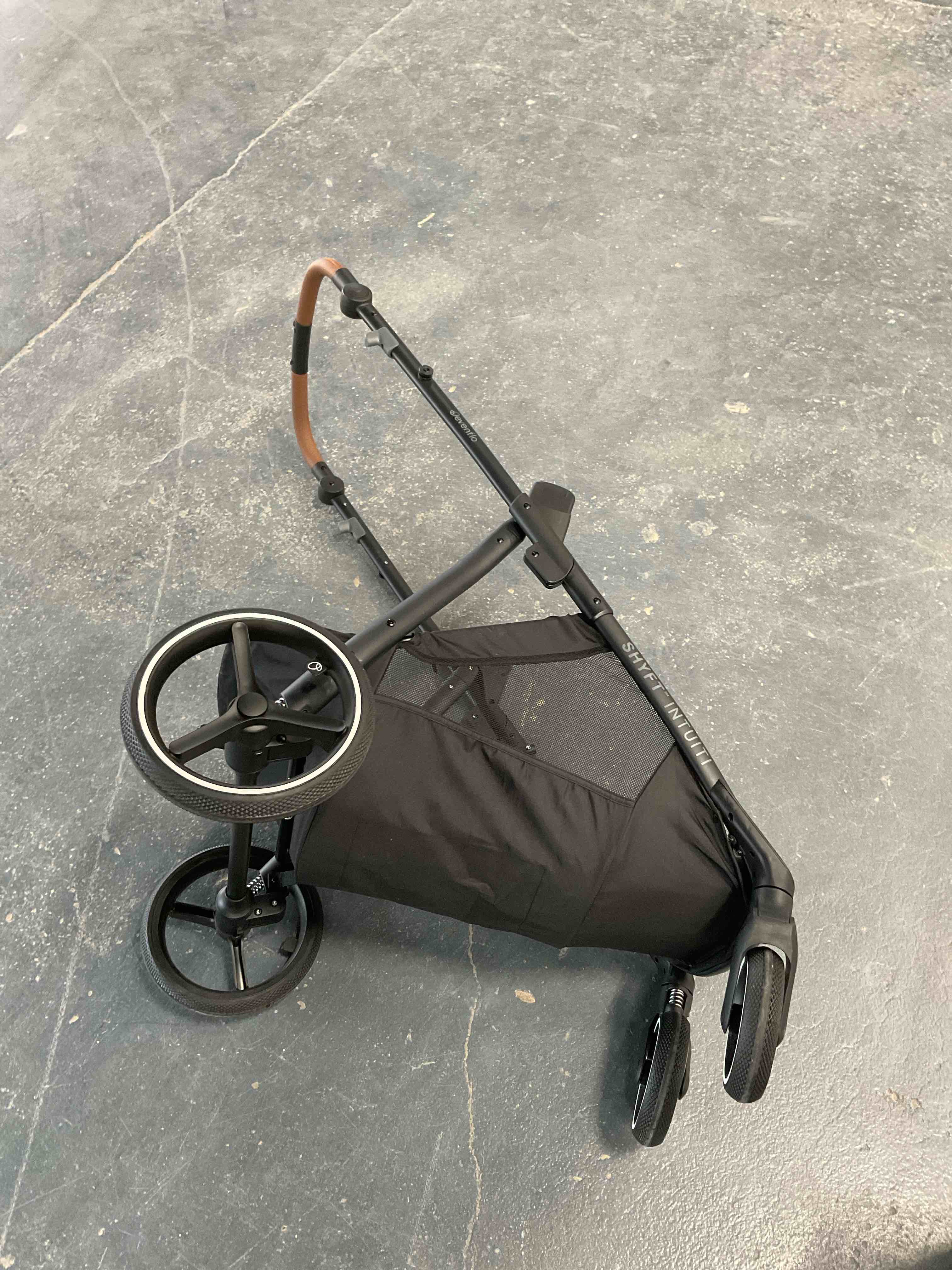 Condition photo showing Good Condition for incomplete black stroller only