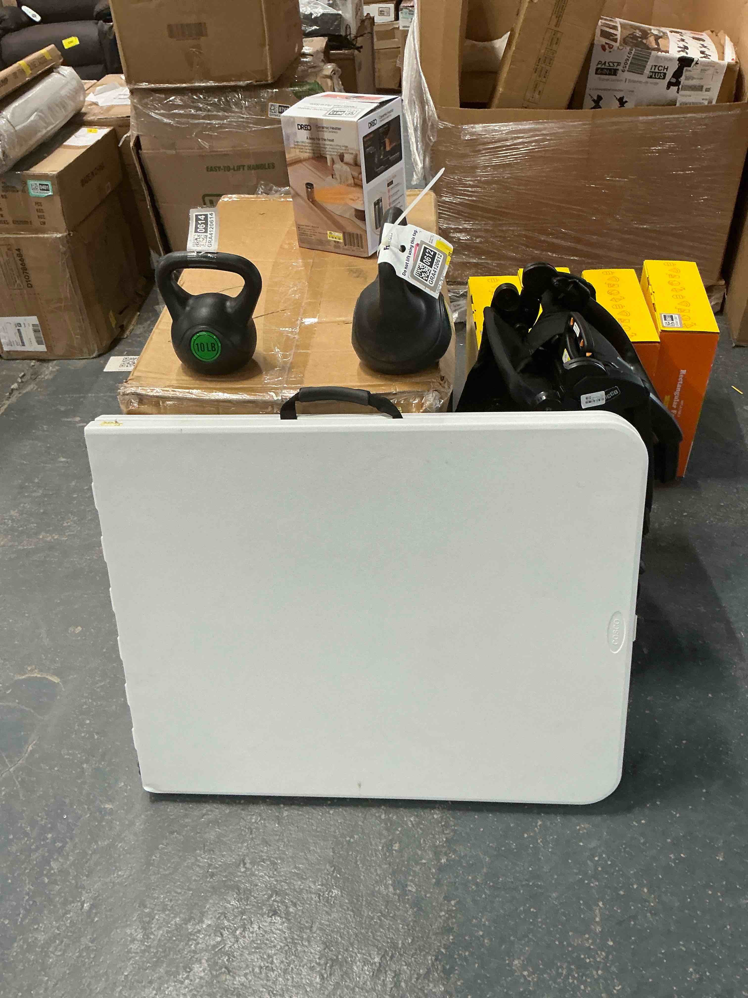 Condition photo showing Good Condition for 6ft Foldable Portable Table with Handles