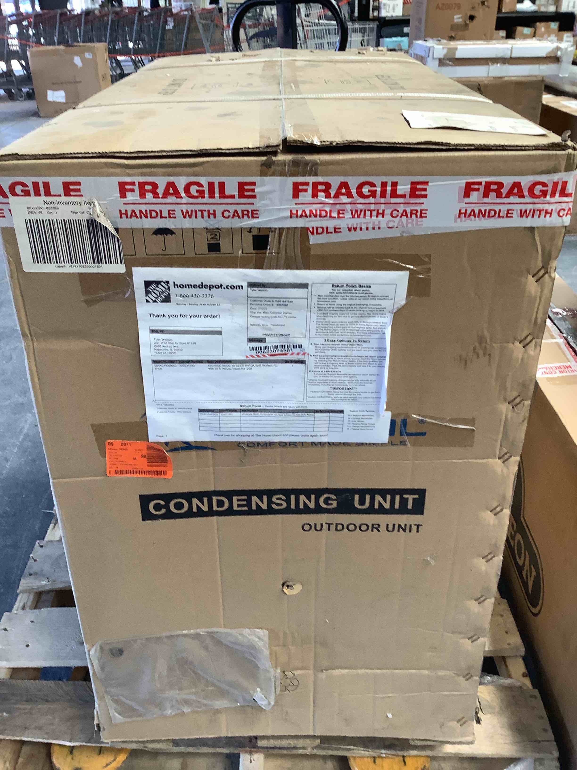 Condition photo showing Good Condition for Universal 36000 18 seer r410a split system ac