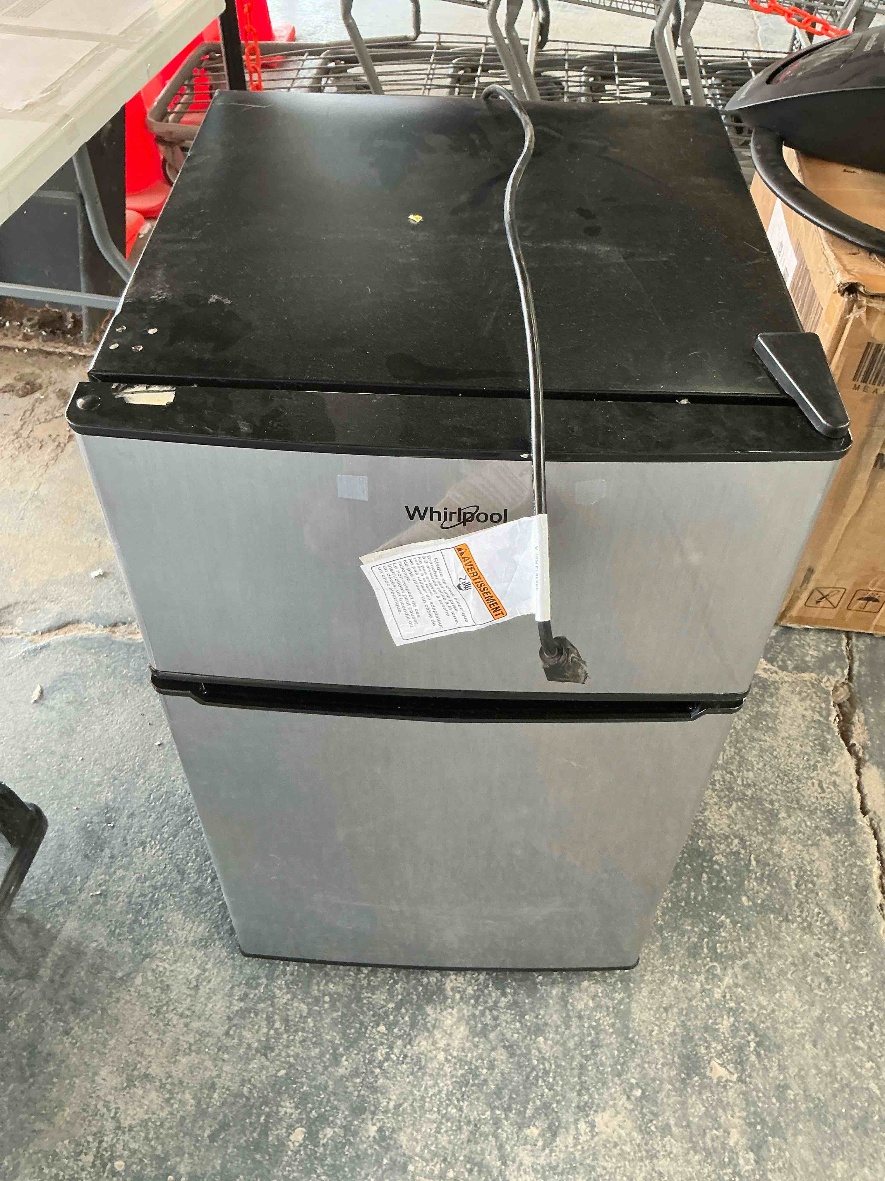 whirlpool mini fridge