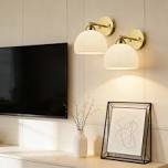 Condition photo showing Good Condition for wall sconce