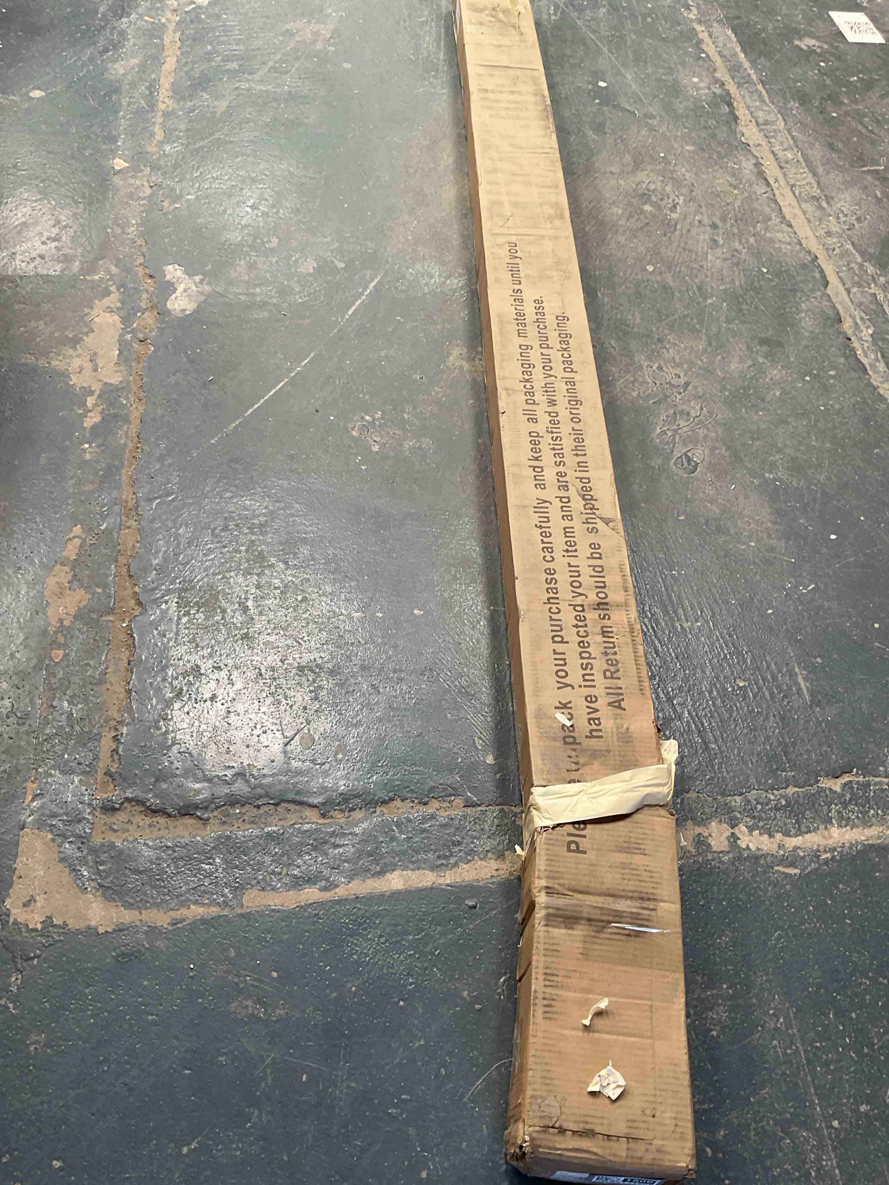 Condition photo showing Good Condition for accordion door