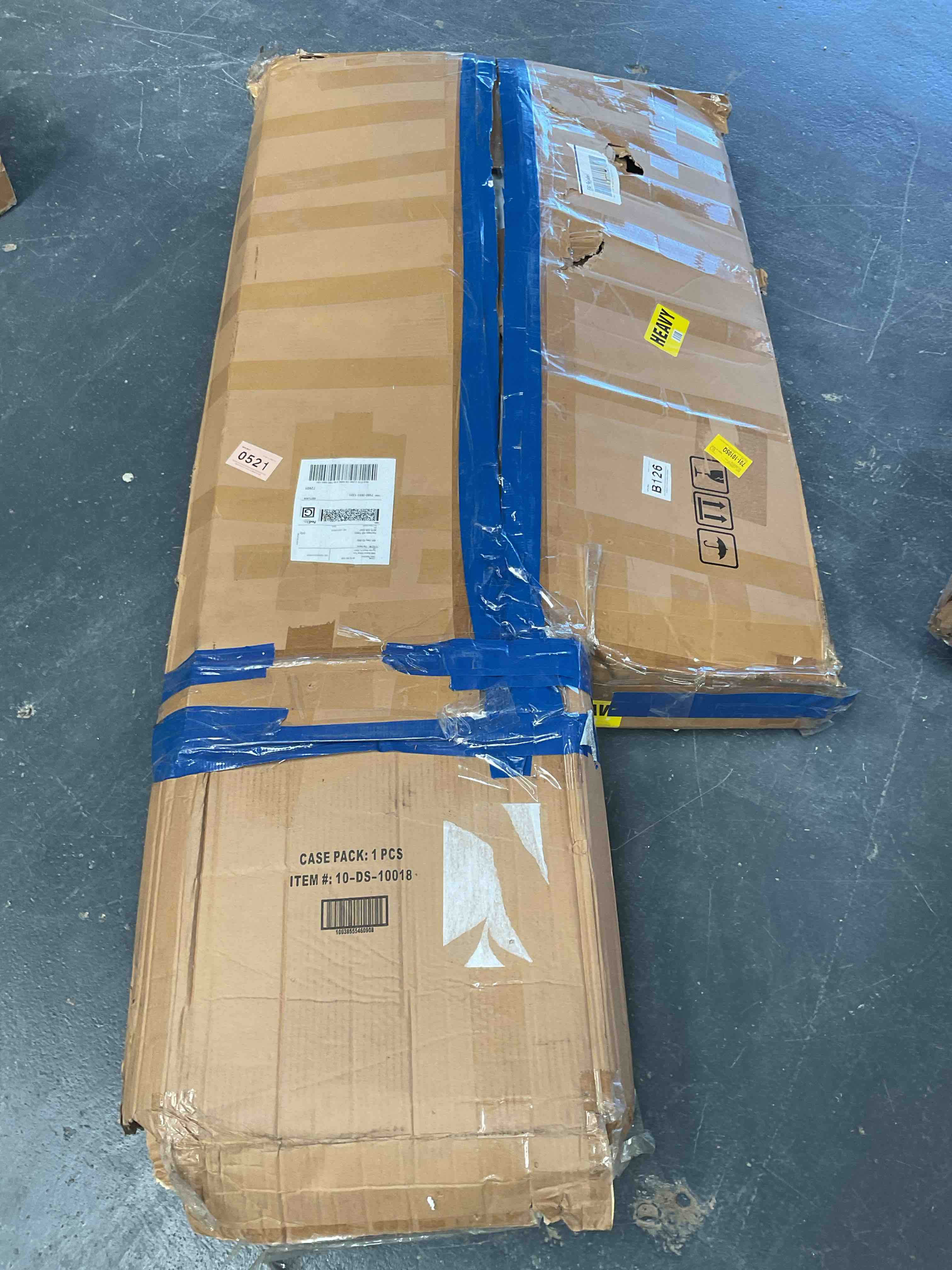 Condition photo showing Good Condition for white shelf