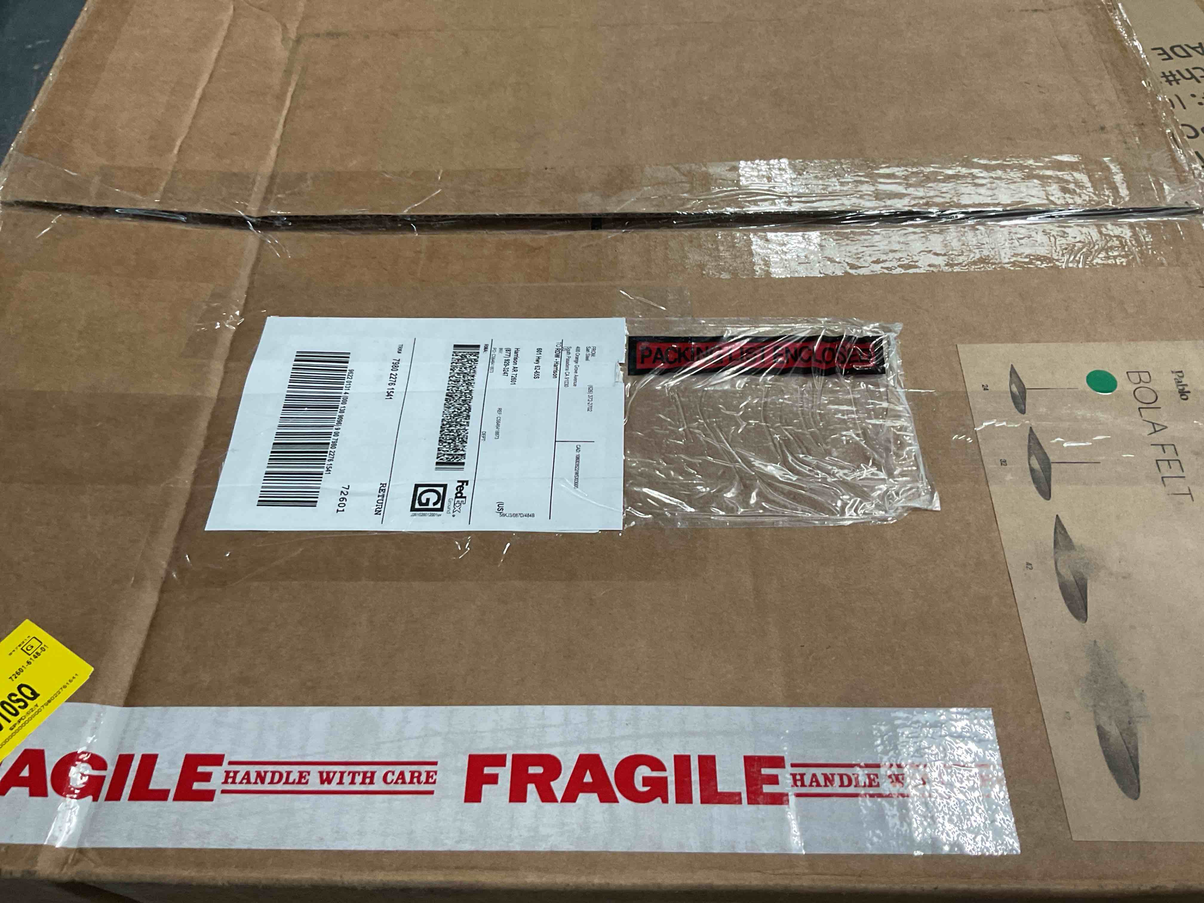 Condition photo showing Good Condition for bola felt